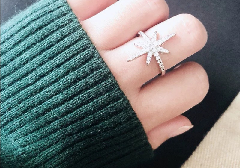 European and American luxury brand micro-inlaid zircon cross-shaped star ring index finger ring, personalized and versatile, factory direct sales Specification image