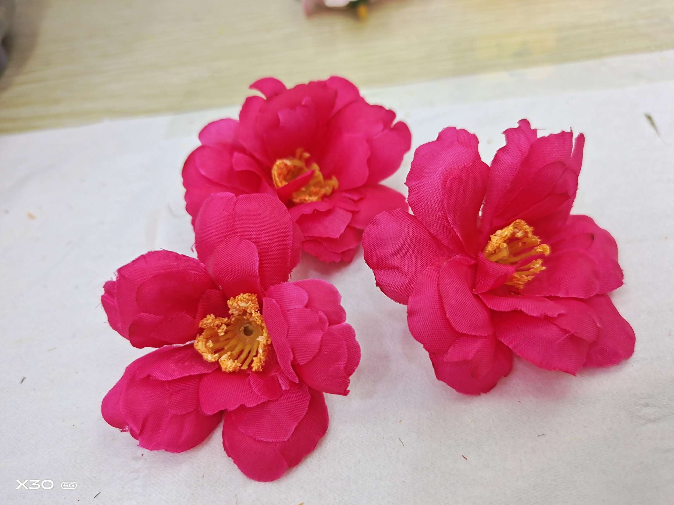 四层黄芯桅子花仿真花仿真花仿真花仿真花仿真花白底实物图