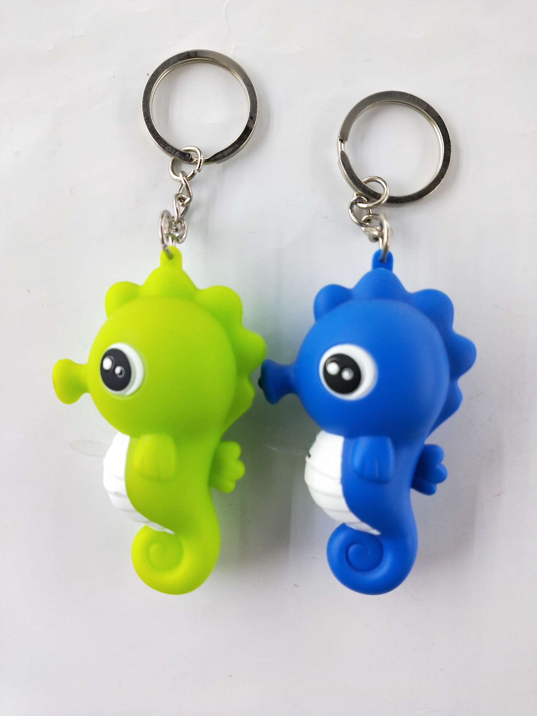 Haima light-emitting and sound-emitting LED light keychain pendant Specification image