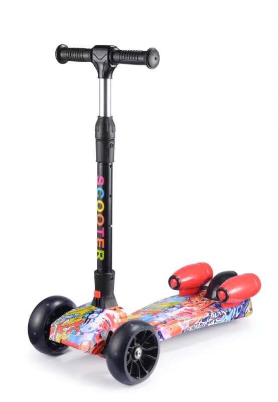 大号喷雾车带灯带音乐带蓝牙