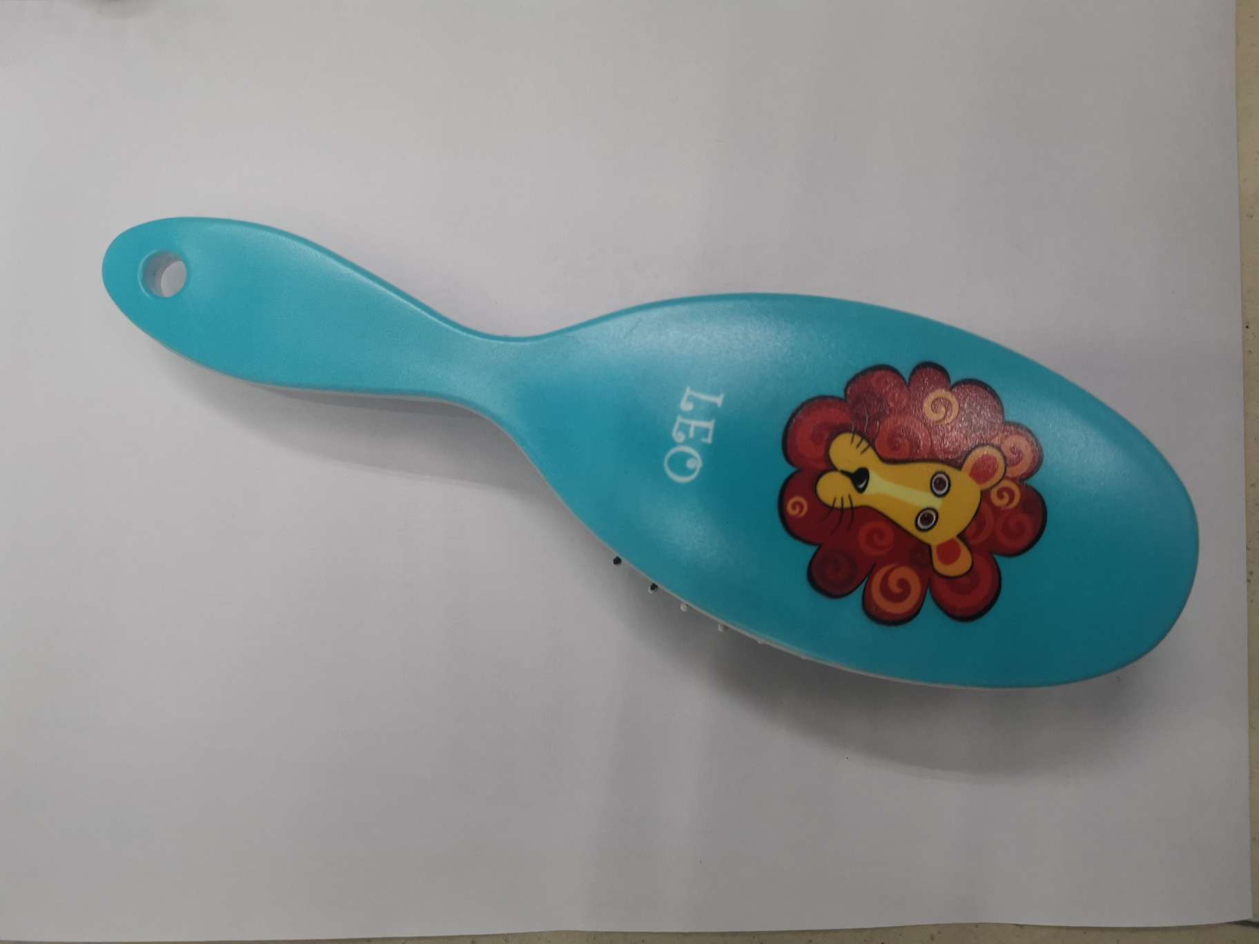Leo print comb thumbnail