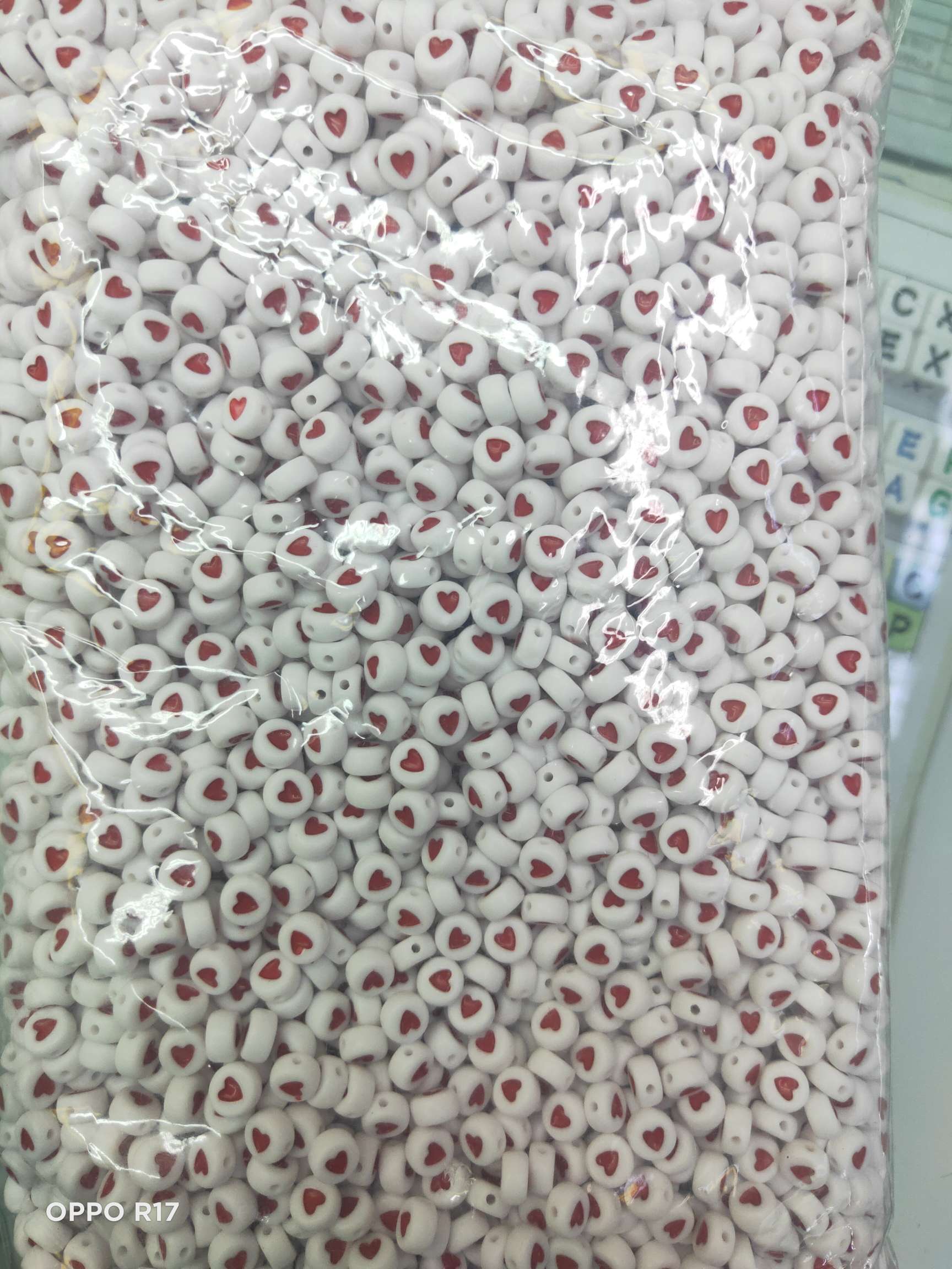 4✘ 7mm big red heart details Picture