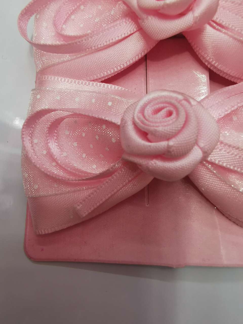 Dotted yarn figure-eight ribbon flower heart bow tie little duck clip Specification image