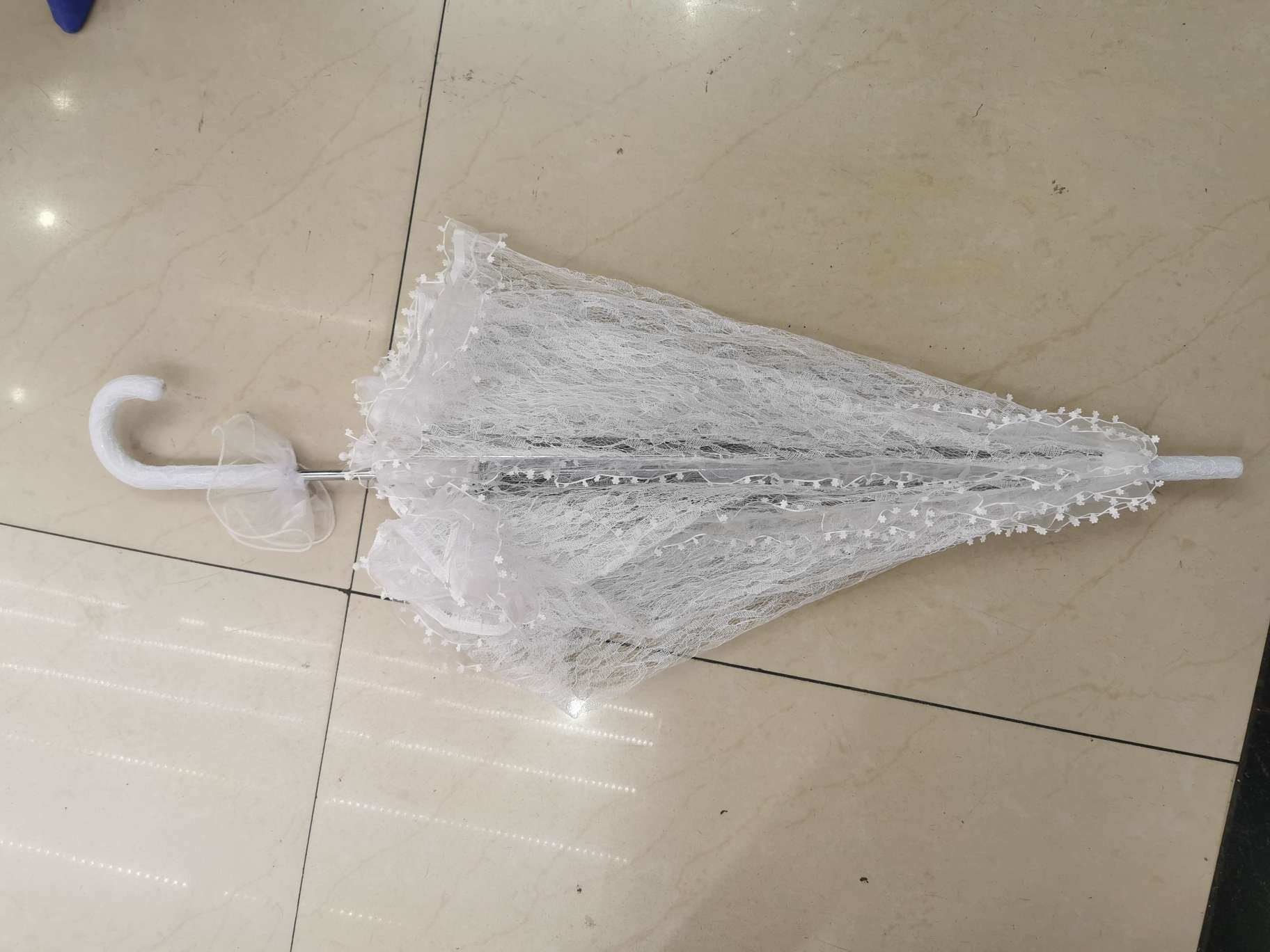 Wedding lace umbrellas, wedding photo studio photography umbrellas, props, umbrellas, only Love wedding supplies