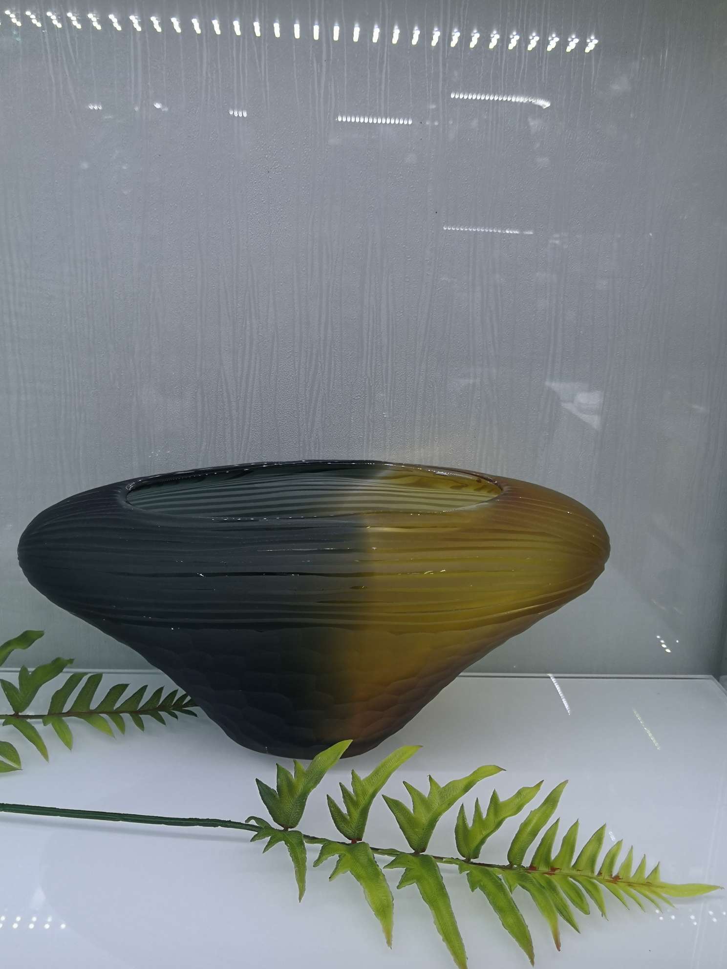 Primary Color Flower Ware