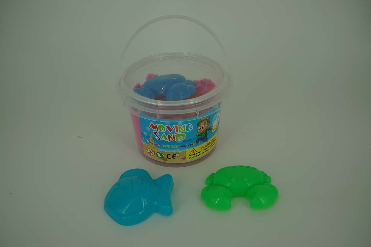 500g space sand comes with 2 molds of quartz sand in a bucket, sold directly by the manufacturer. It is good for shaping and can exercise children's hands-on ability