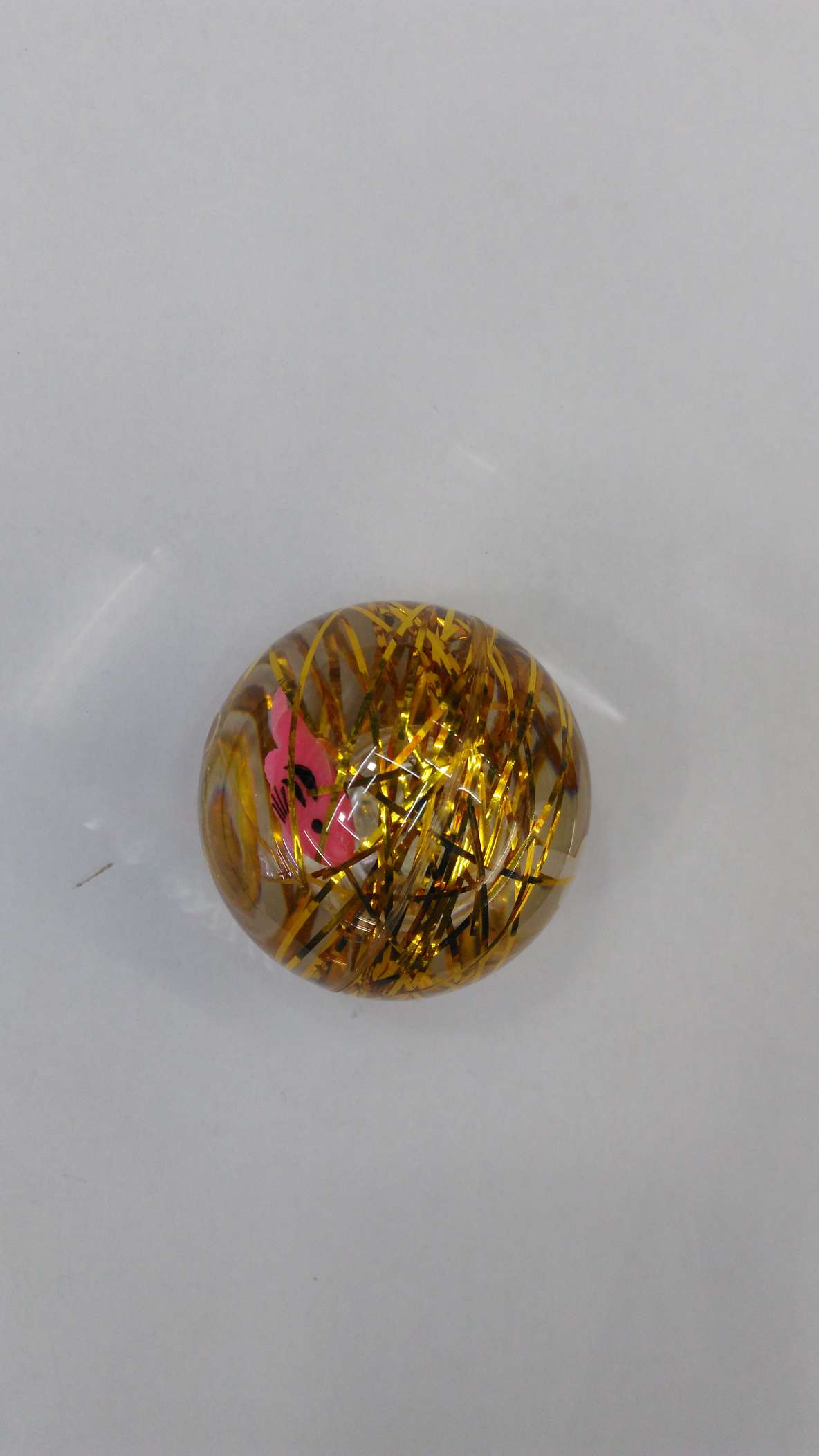 65MM gold thread elastic glittering crystal ball, mixed in four colors. Specification image