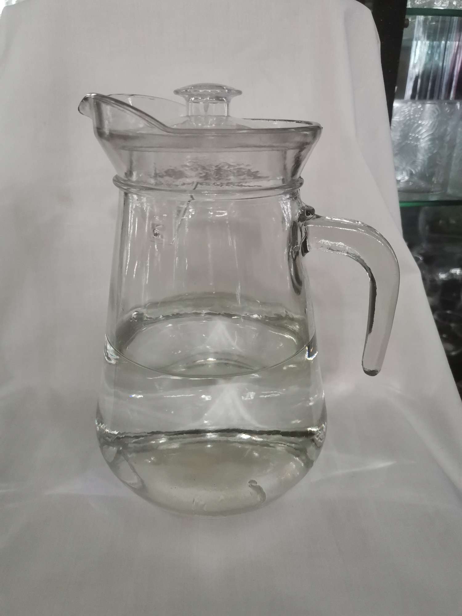 Glass pot