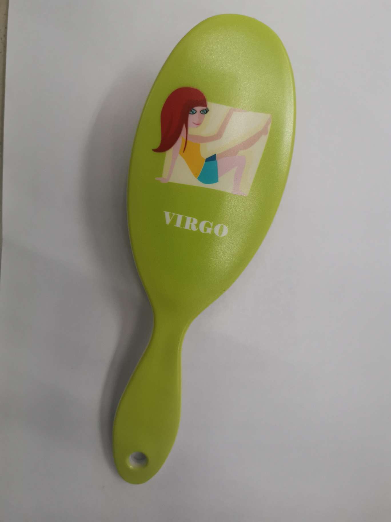 Green girl printing comb thumbnail