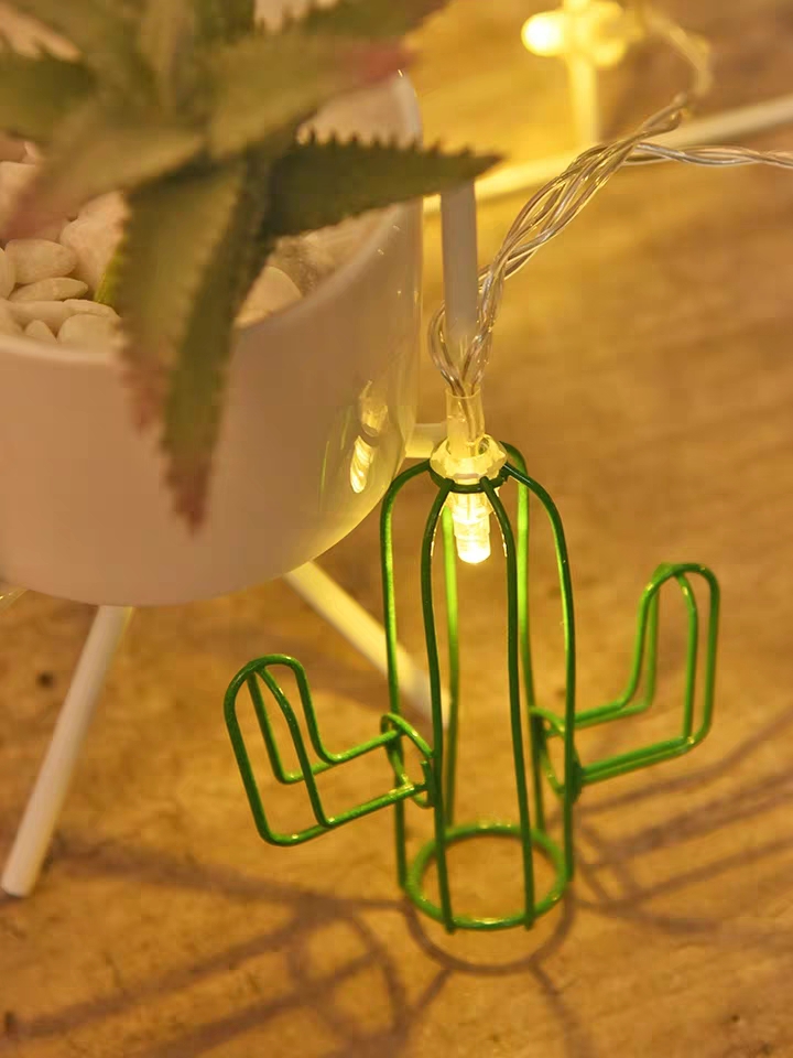Ironwork cactus battery box, colored lights, led light string, flashing lights, Nordic ins style, girlish room decoration Specification image