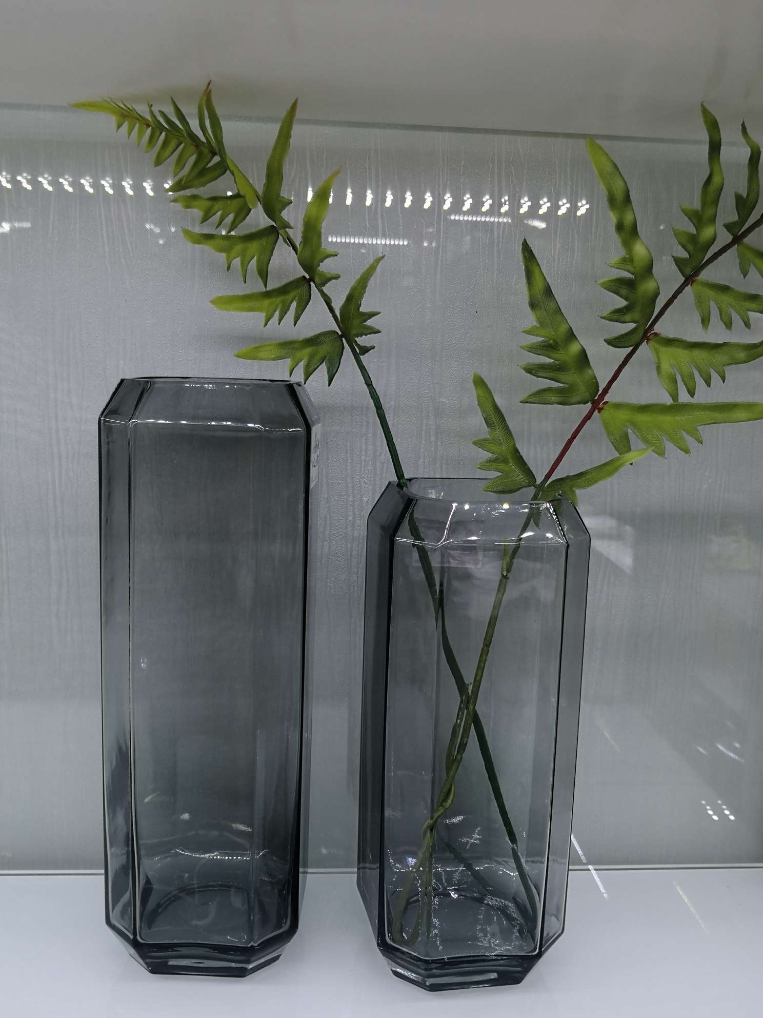 Natural color quadrate flower full figure