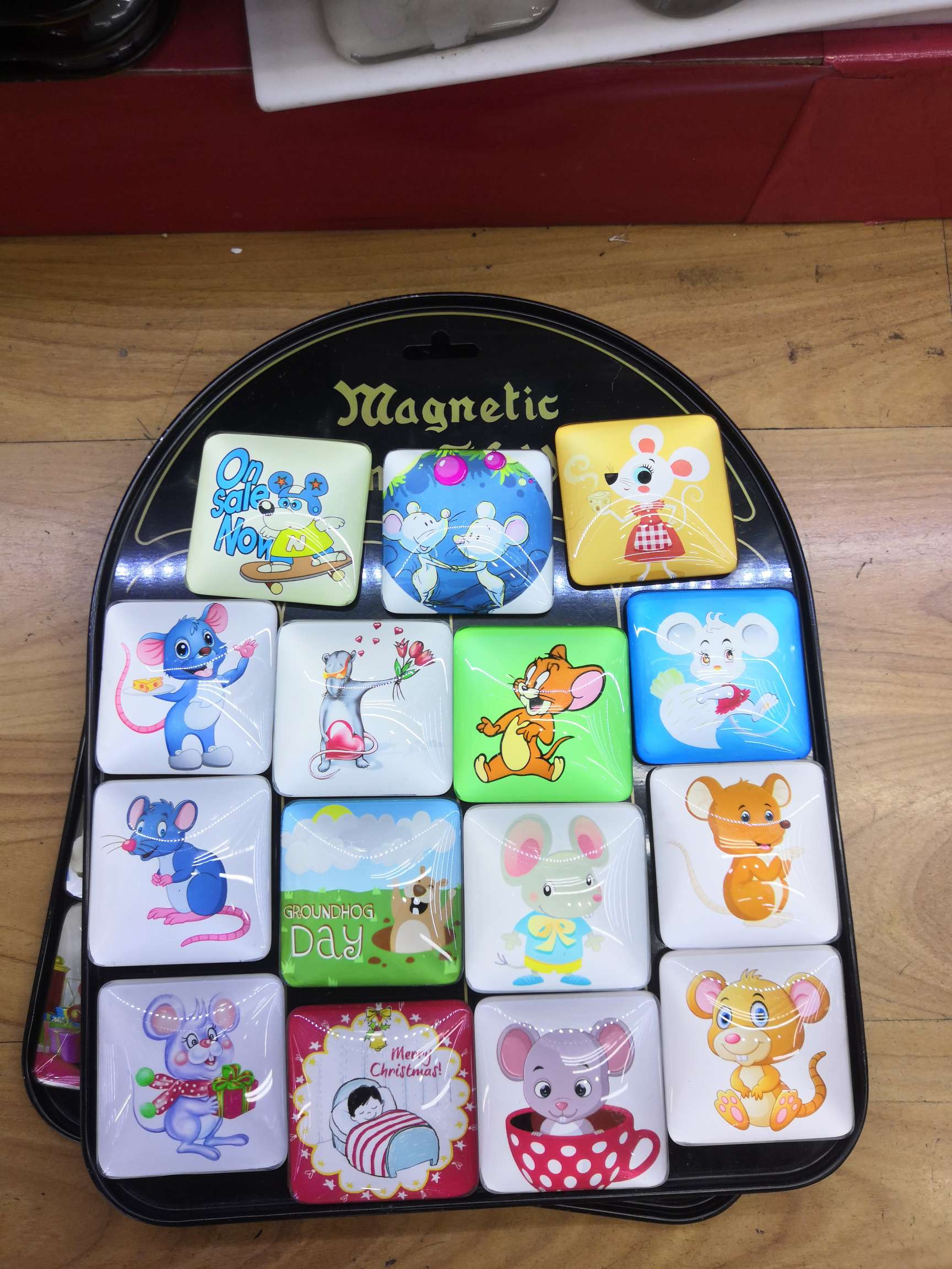 Yan Fan Crystal Craft 7951 color-printed Crystal 5.5X5.5 square fridge magnet Application Scenario