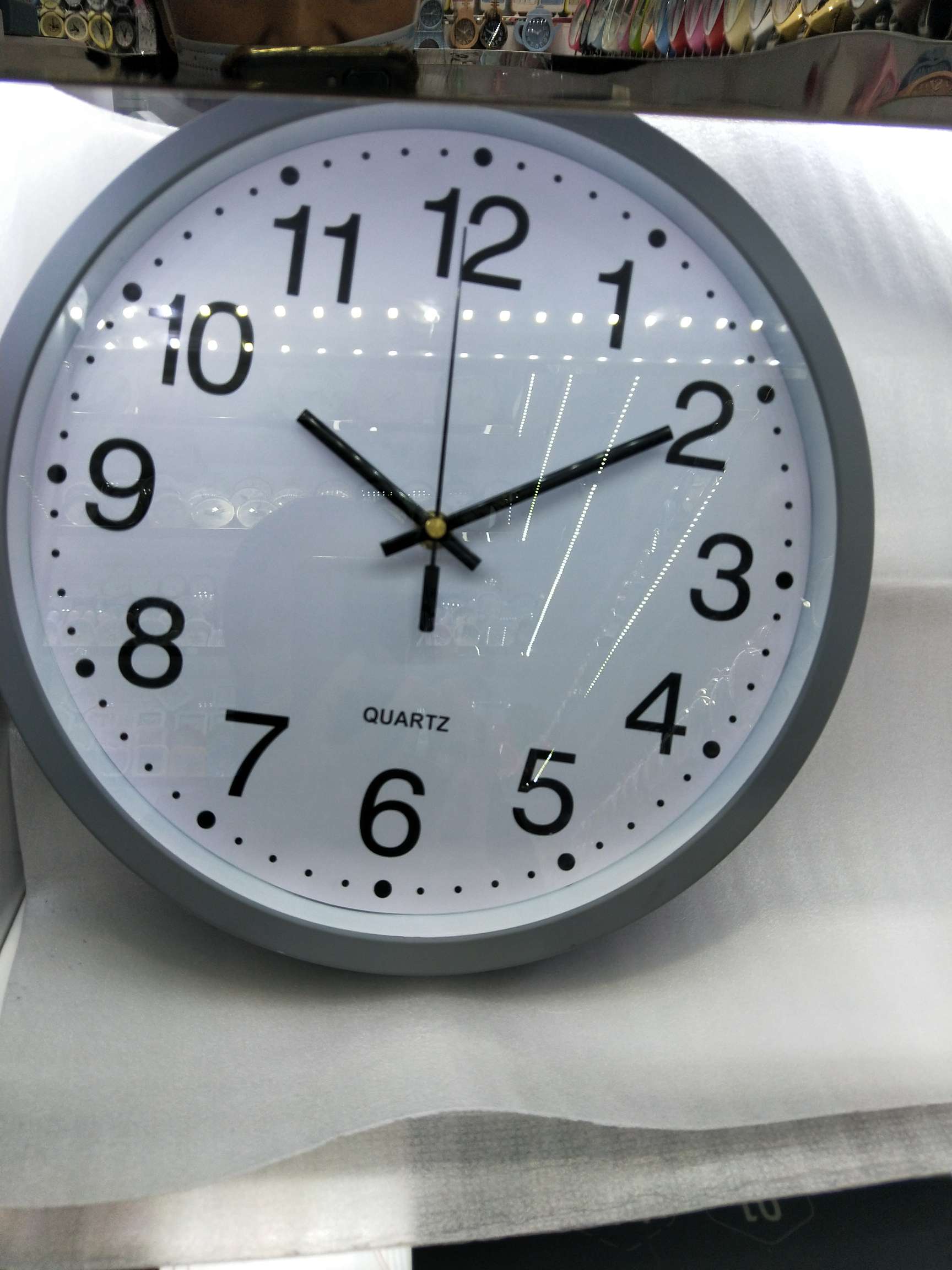 30✘30 Fashion European Wall Clock Home Decoration Crafts details Picture