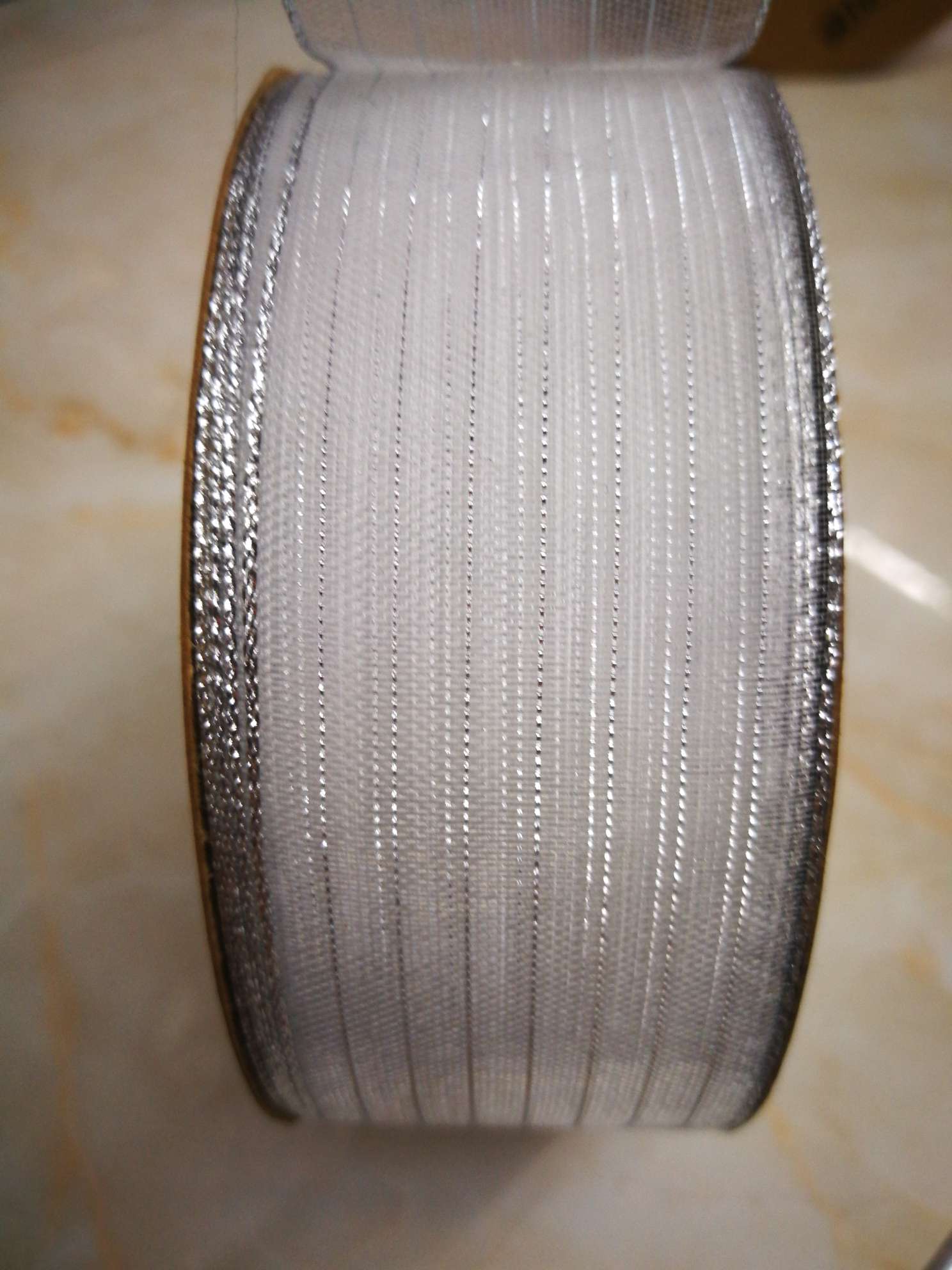 3.8cm white hard mesh tape details Picture
