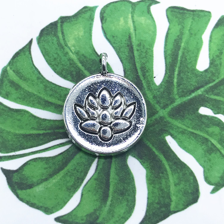 DIY alloy pendants, pendants, earrings, bracelets, necklaces and accessories Specification image