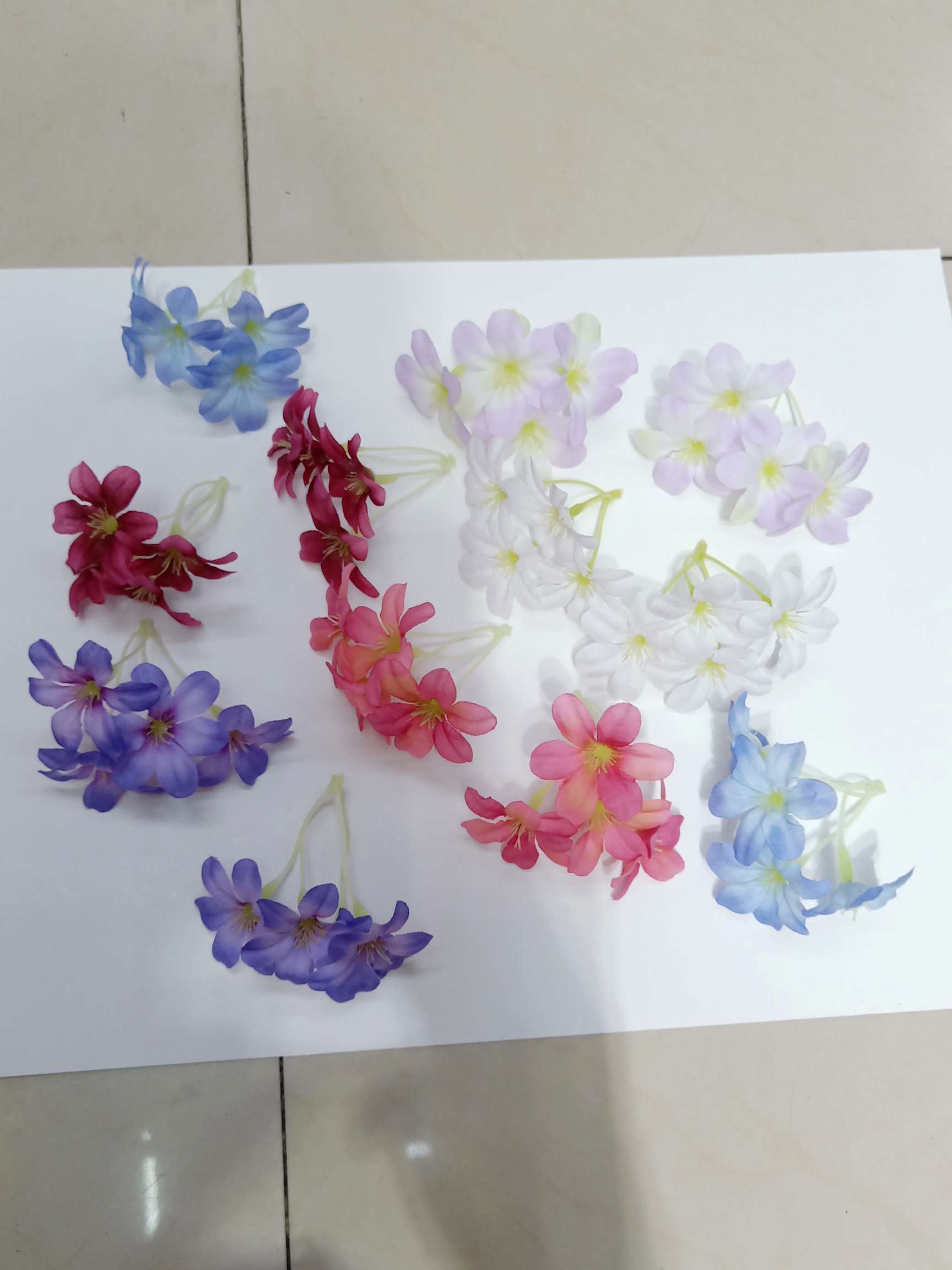 Vintage simulación floral tela de seda pequeña hortensia guirnaldas navidad accesorios