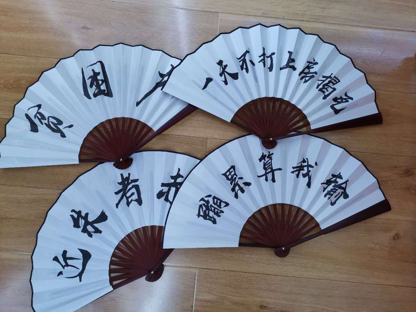 10 net red bundy Tiktok silk cloth folding fan personality male fan travel craft fan undefined