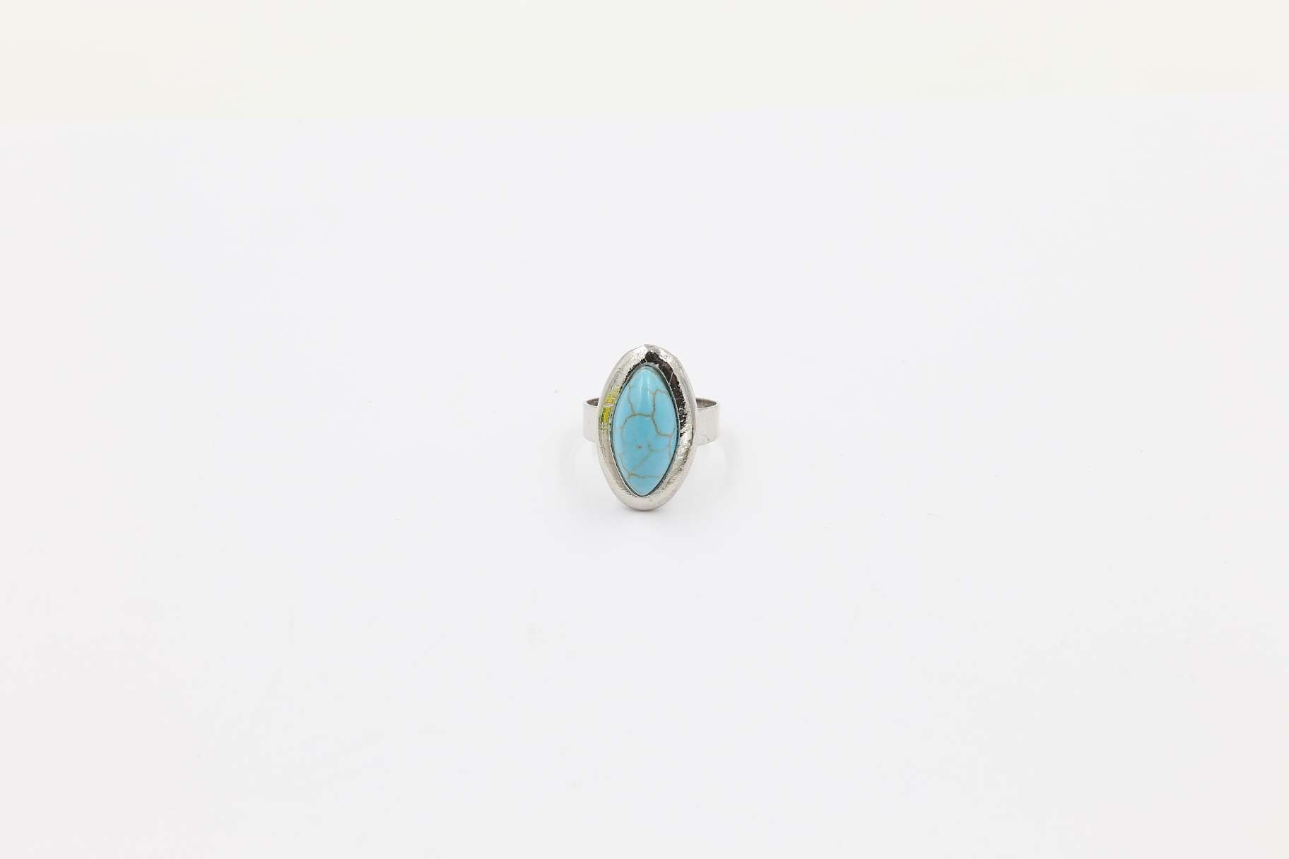 Smooth horse's eye ring Turquoise ring