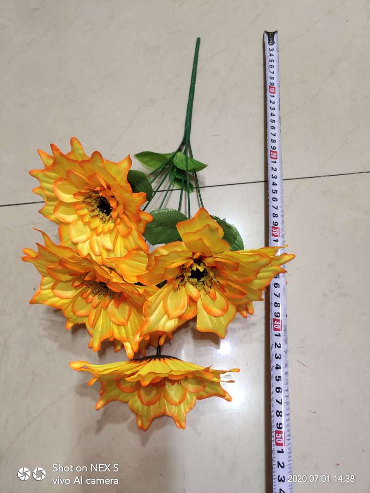 Factory direct sales with favorable prices. High-quality, high, medium and low-end artificial flowers, Qingming Festival flowers, festival bouquets and other 7-head long-stemmed shining gladioli details Picture