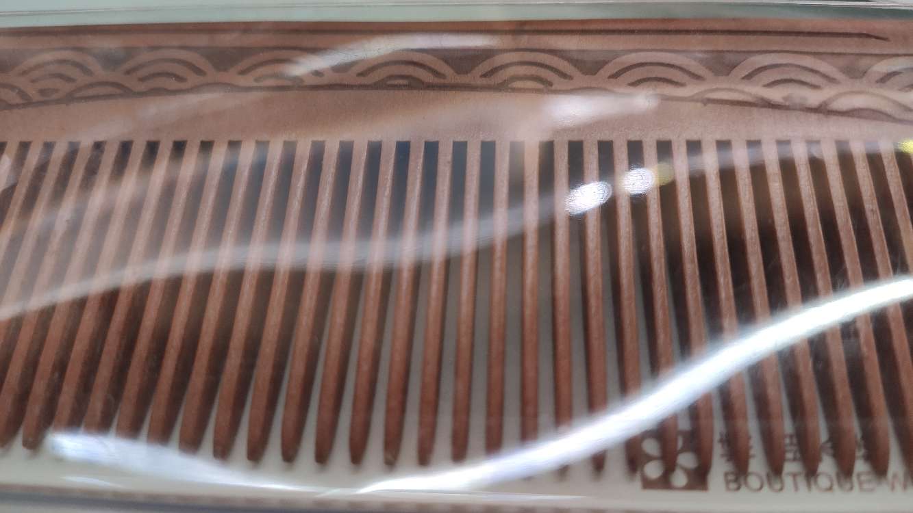 Ai Shangmei Carved Wood Comb Plastic Shell Ai Shangmei Plastic Shell Carved Wood Comb Hair Specification drawing