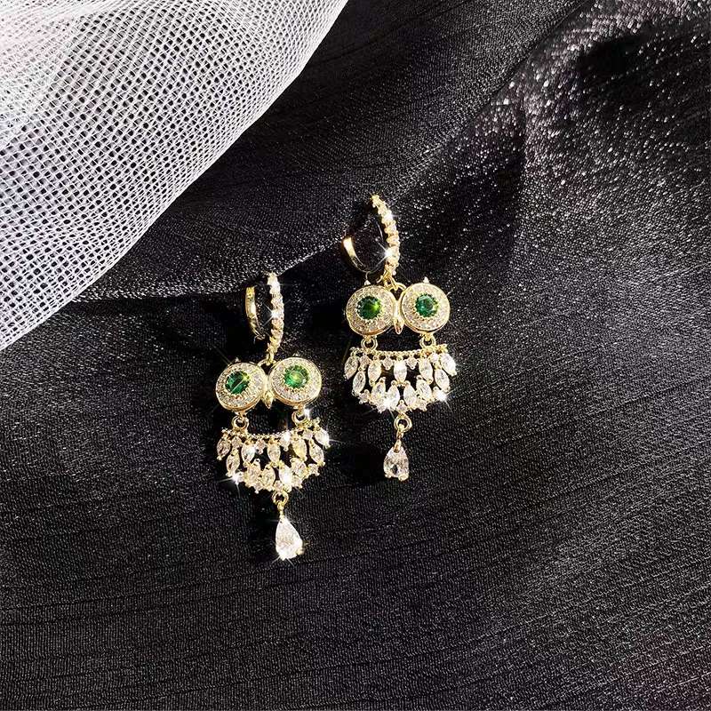 Owl clasp thumbnail
