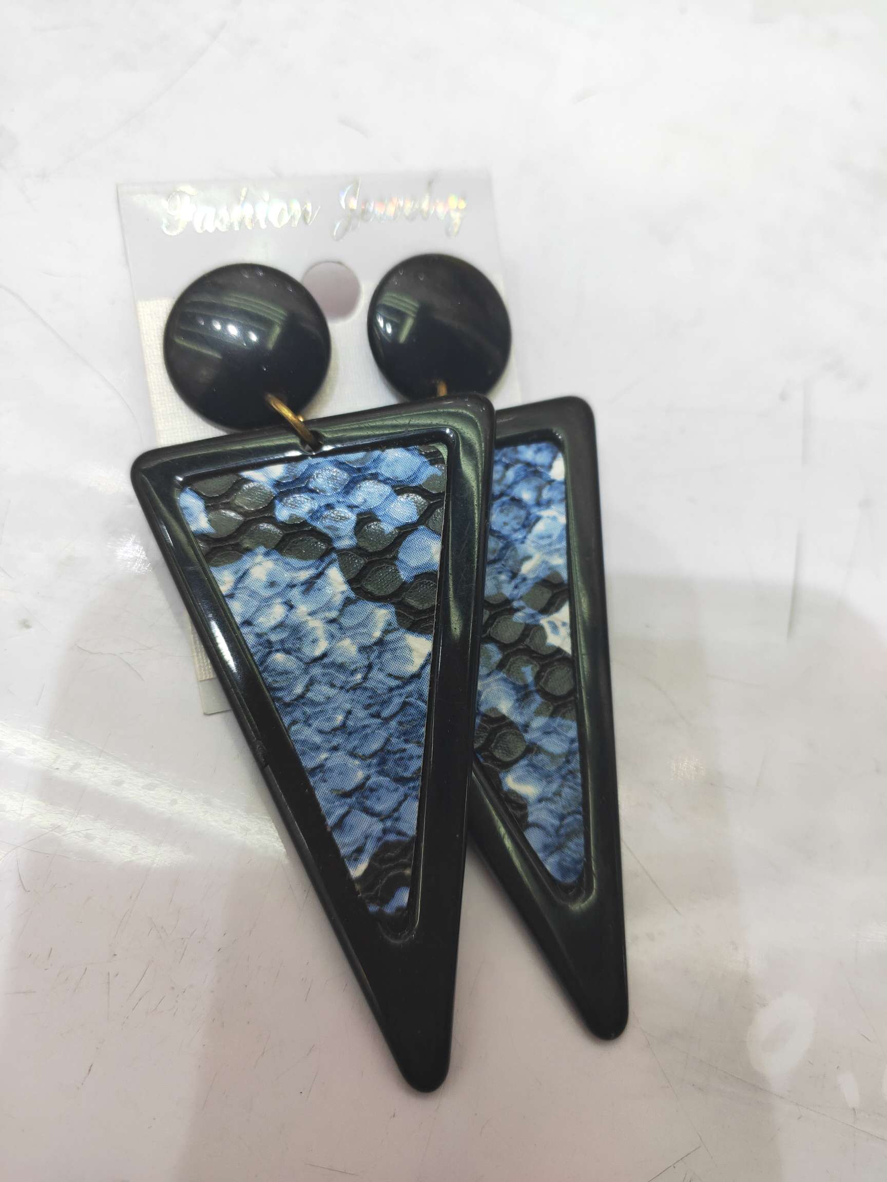 Blue ocean rattan acrylic inverted triangle earrings vitality girl thumbnail