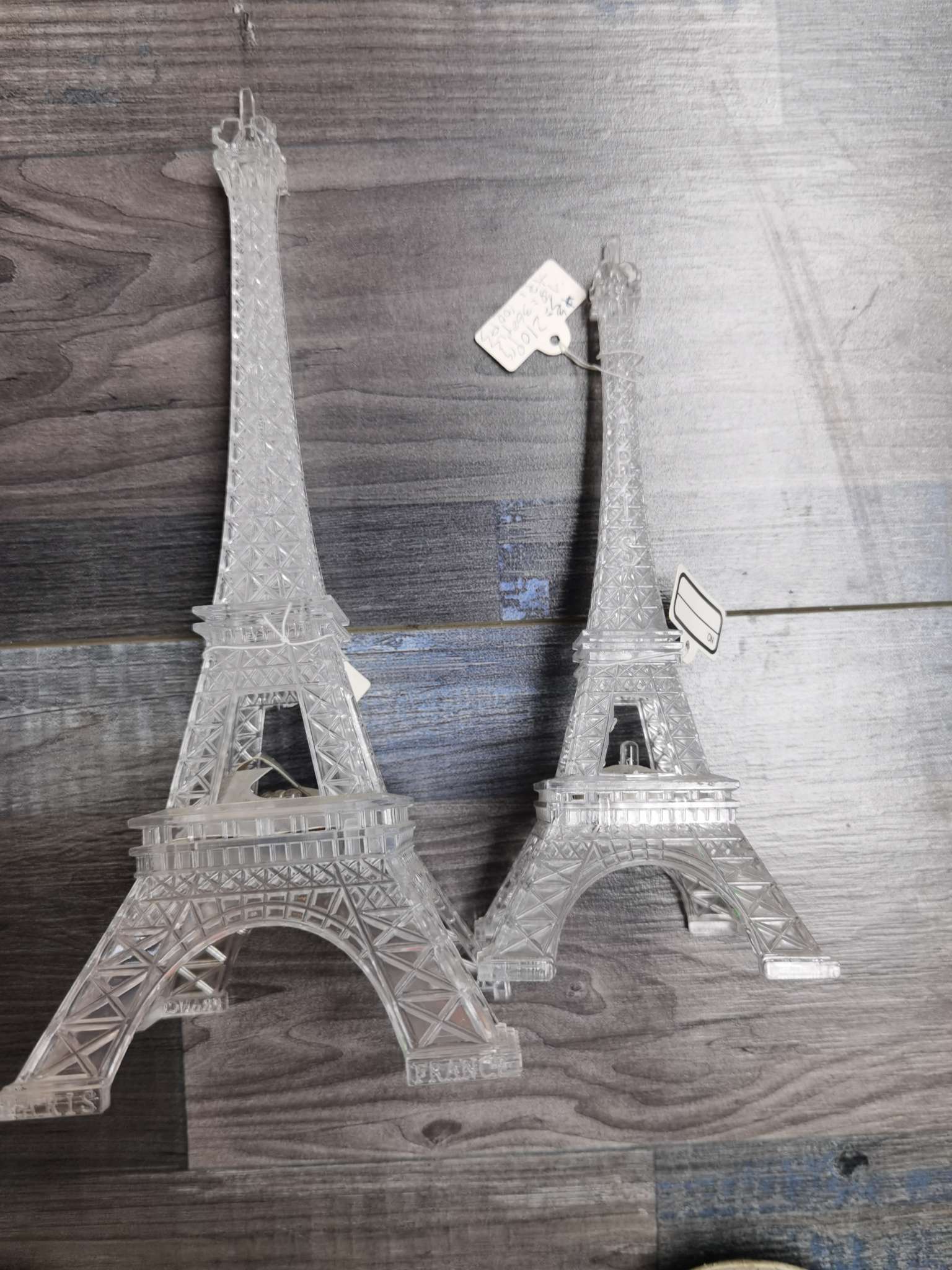 水晶铁塔产品图