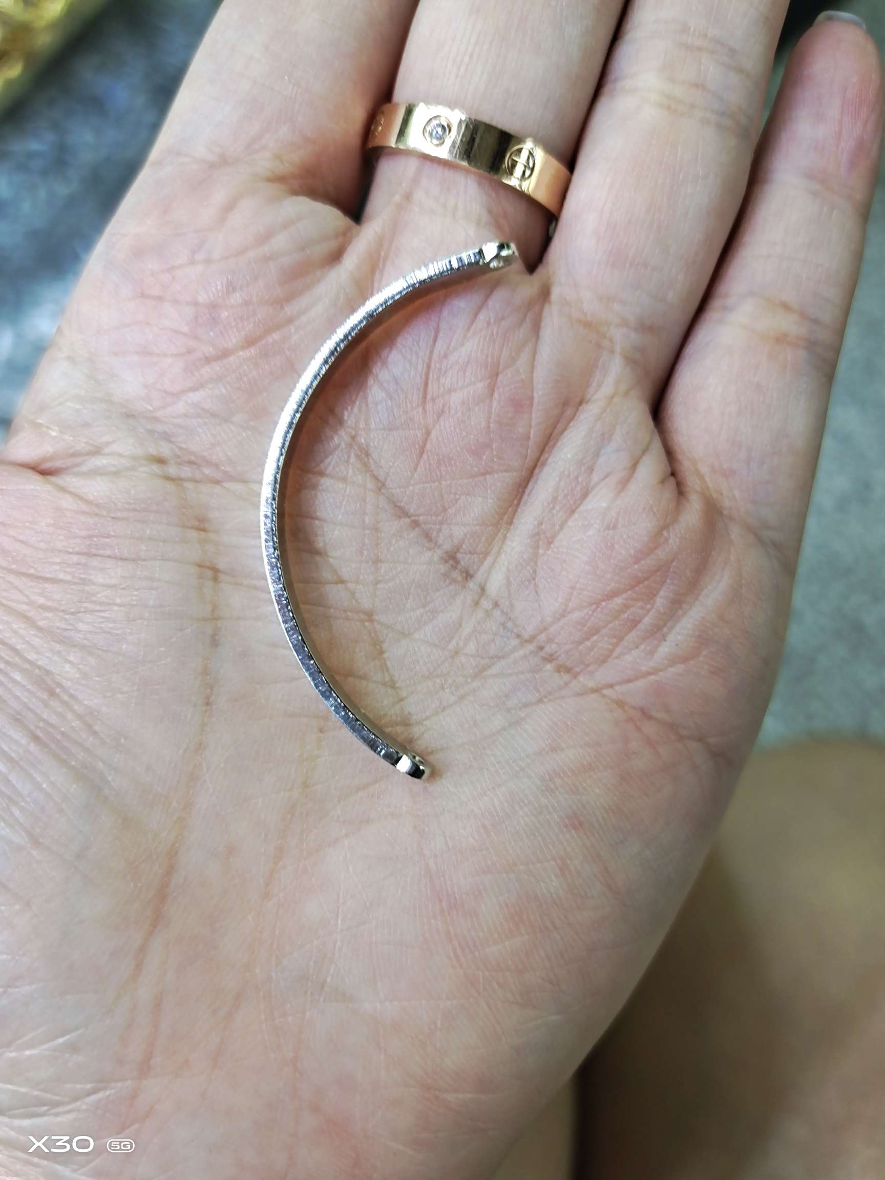 Semicircle bracelet thumbnail