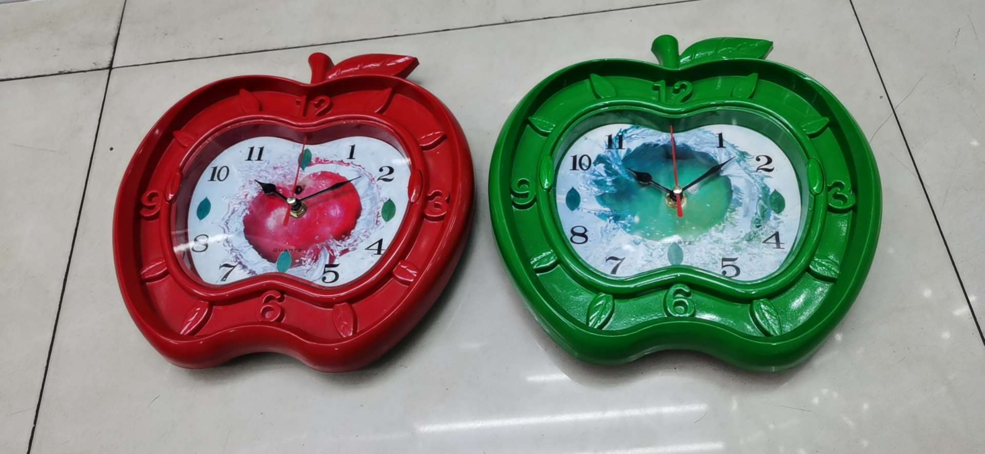715 Cartoon Apple Wall clock, larger quantity, better price