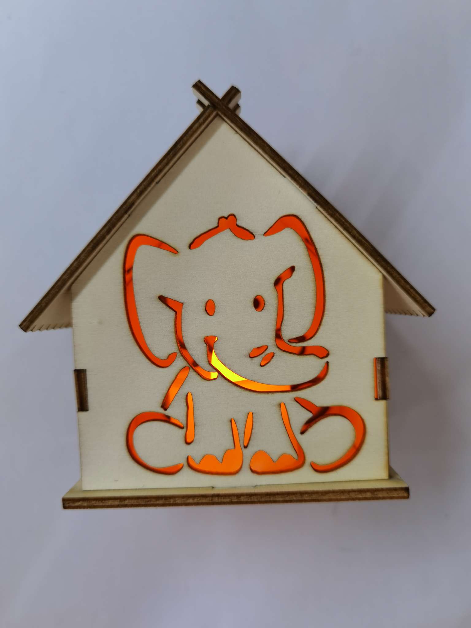 卡通大象灯光小木屋 图案造型尺寸灯光均可定制