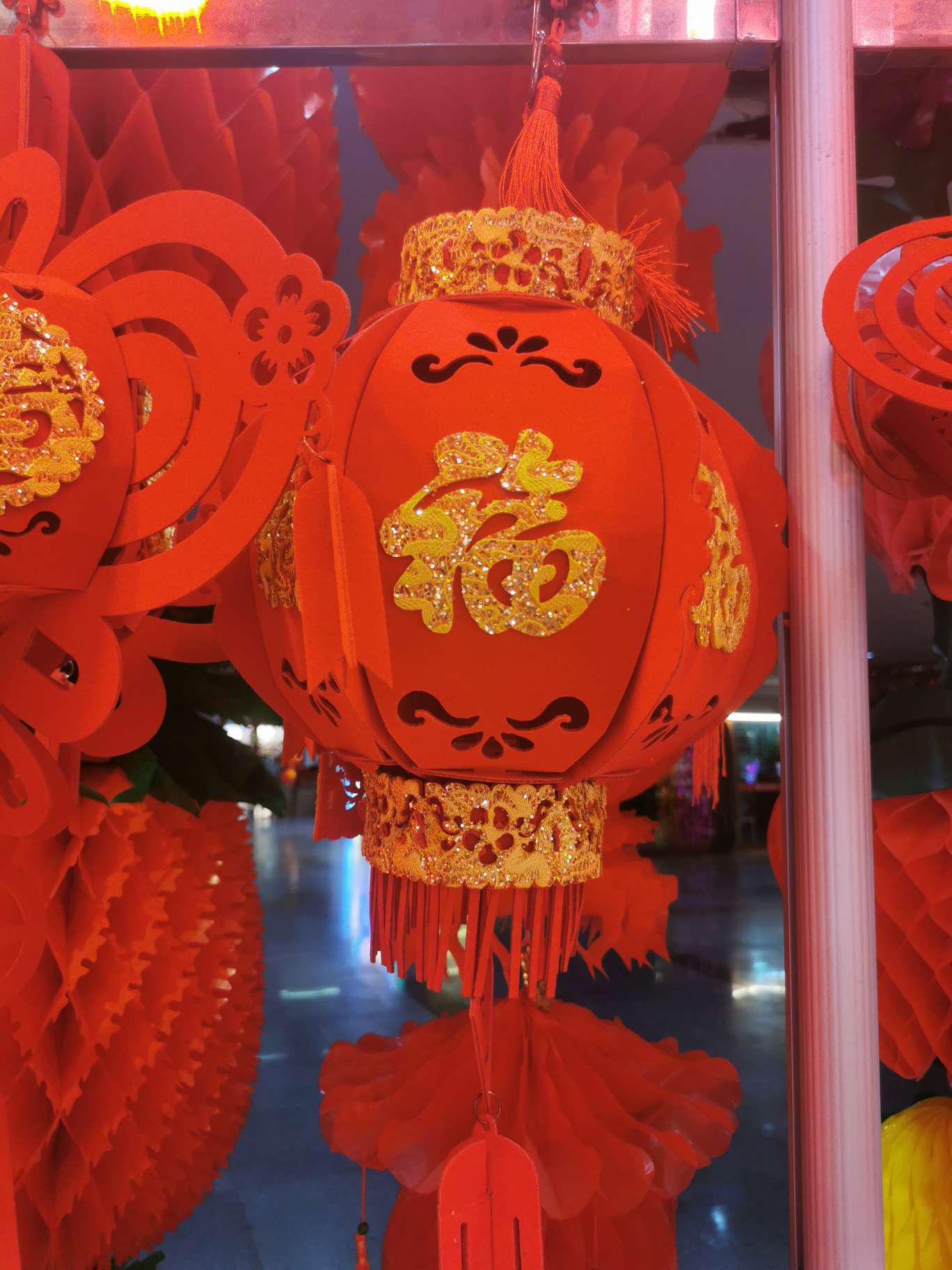 新年用品上下贴金福字圆球植绒灯无纺布灯笼