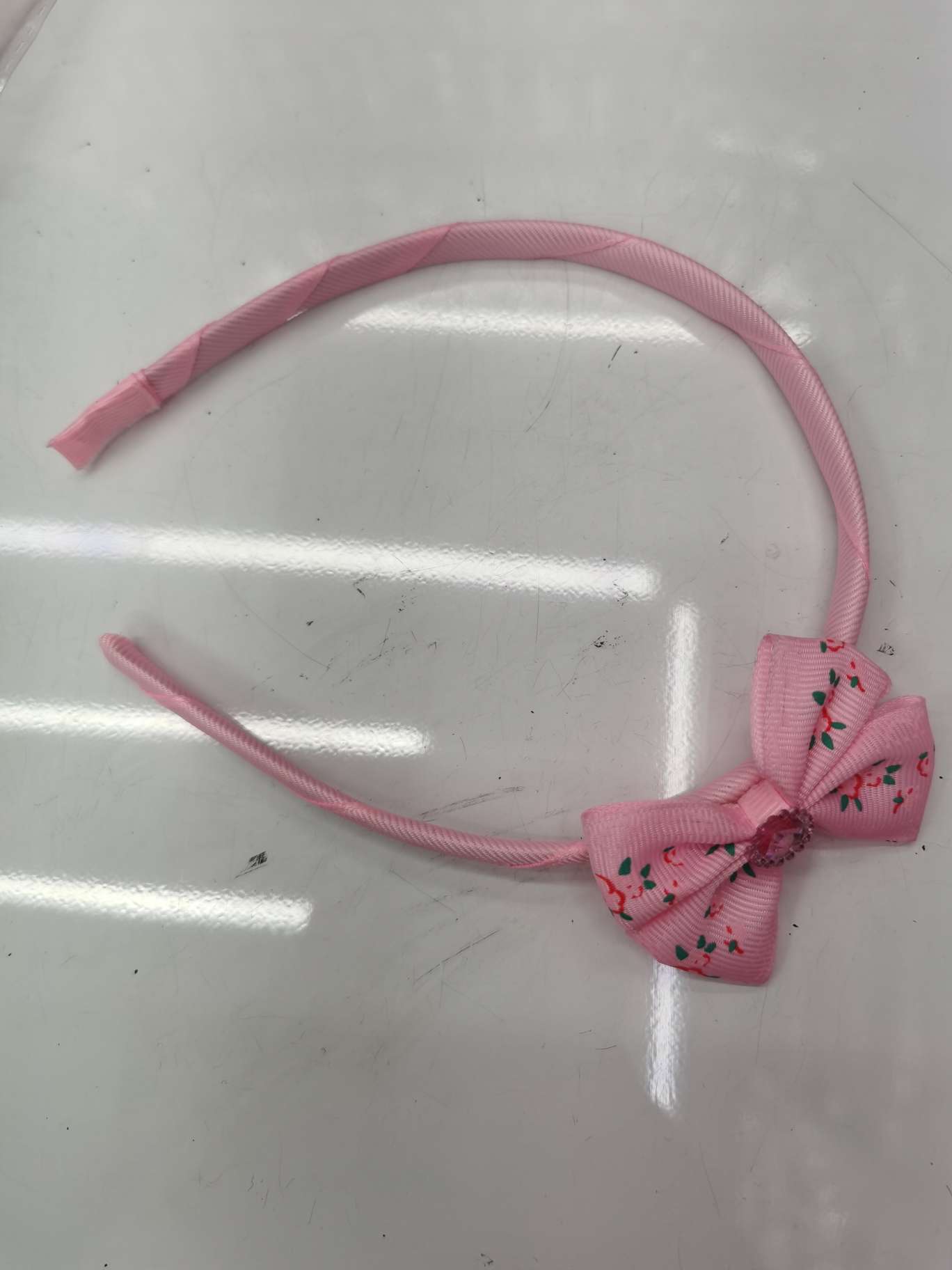 Leaved rose thumbnail