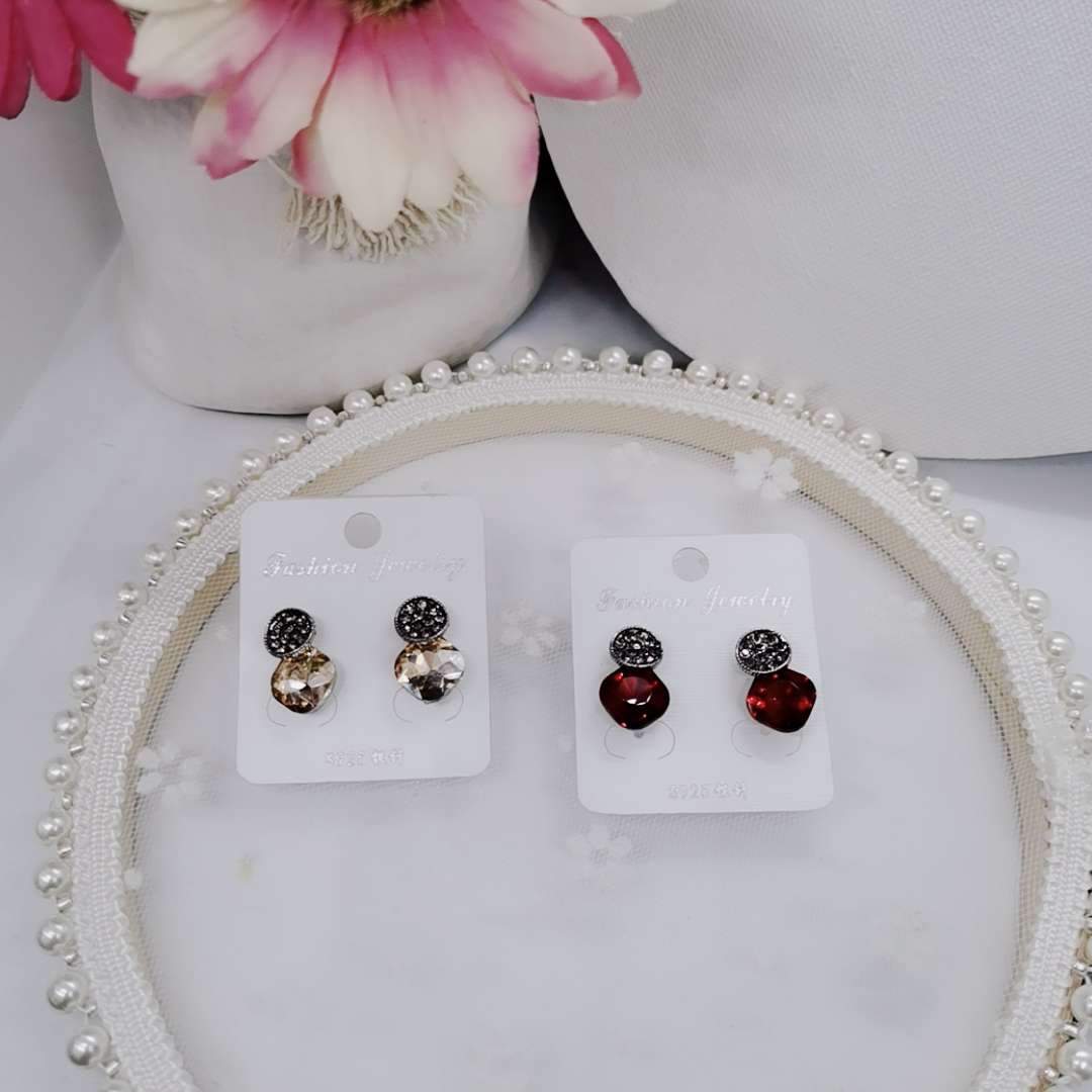 Cross border bride set with European and American 925 silver pin wedding dinner set with geometric crystal earrings necklace with simple earrings thumbnail