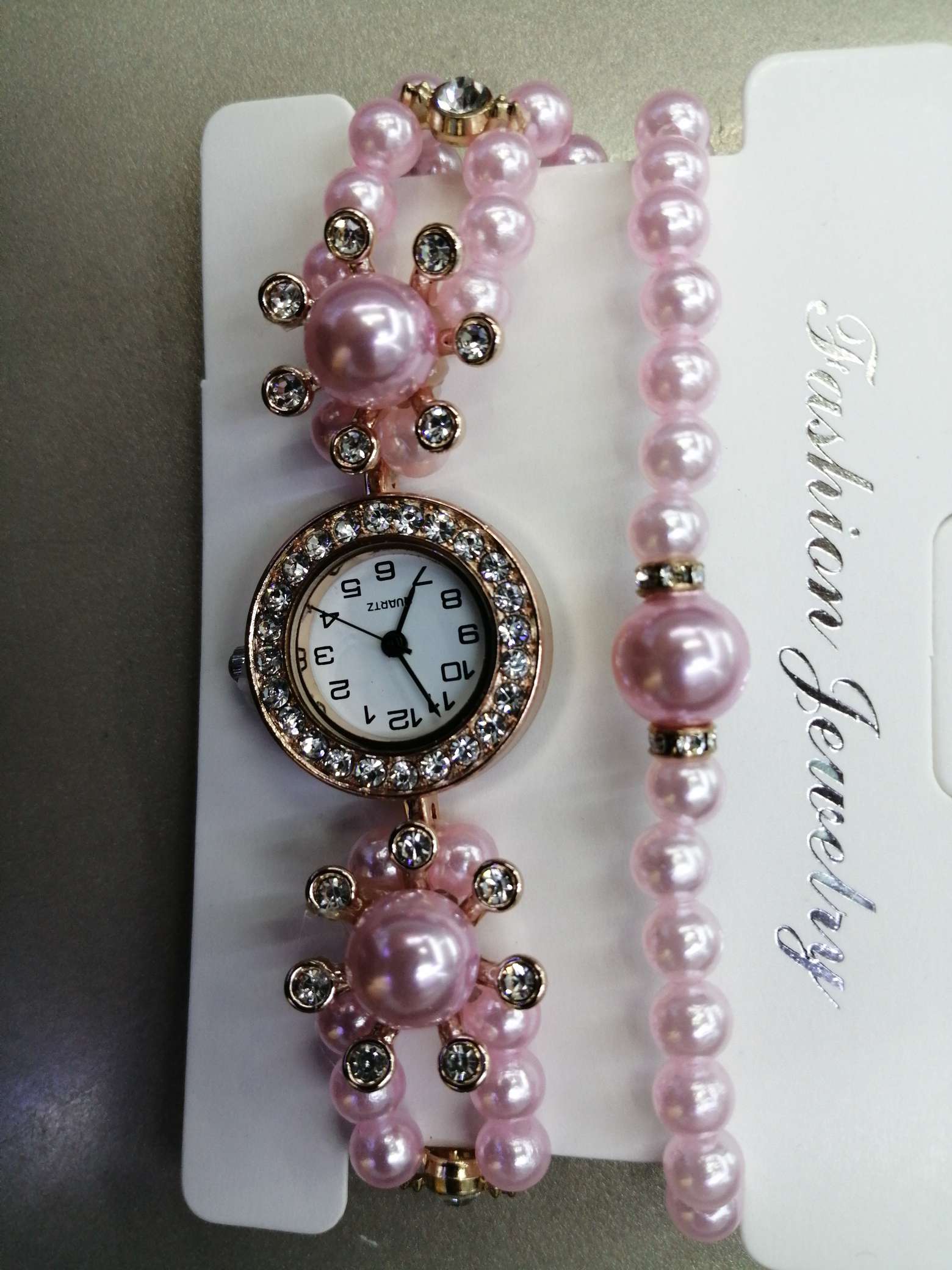 Double set of chain flowers, a watch beloved by young girls, purely handmade, unique and one-of-a-kind details Picture
