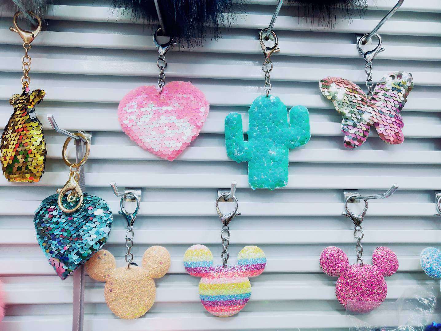Seven color key chain thumbnail
