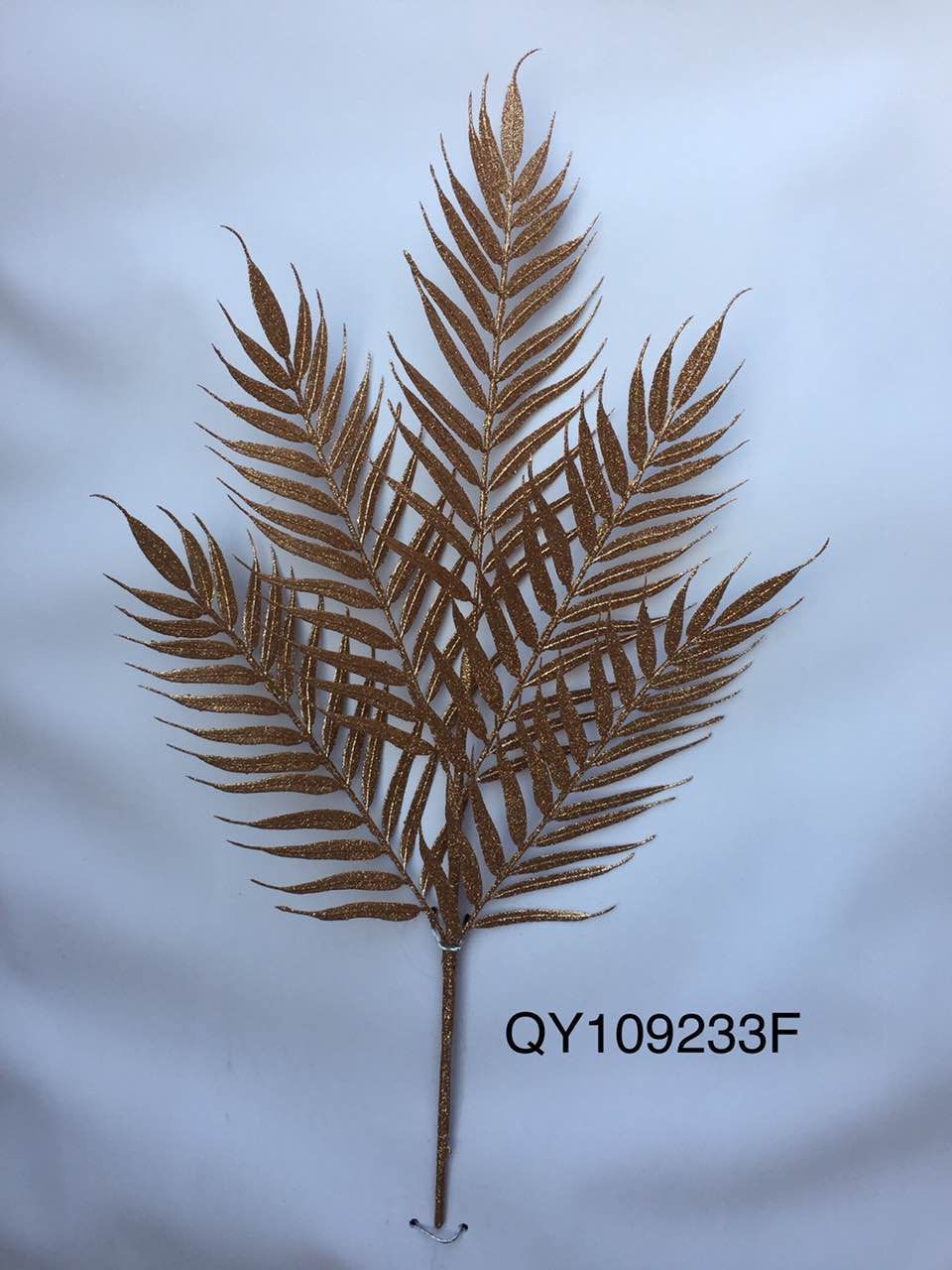 Single five-pronged clavicle leaf 02 Champagne color