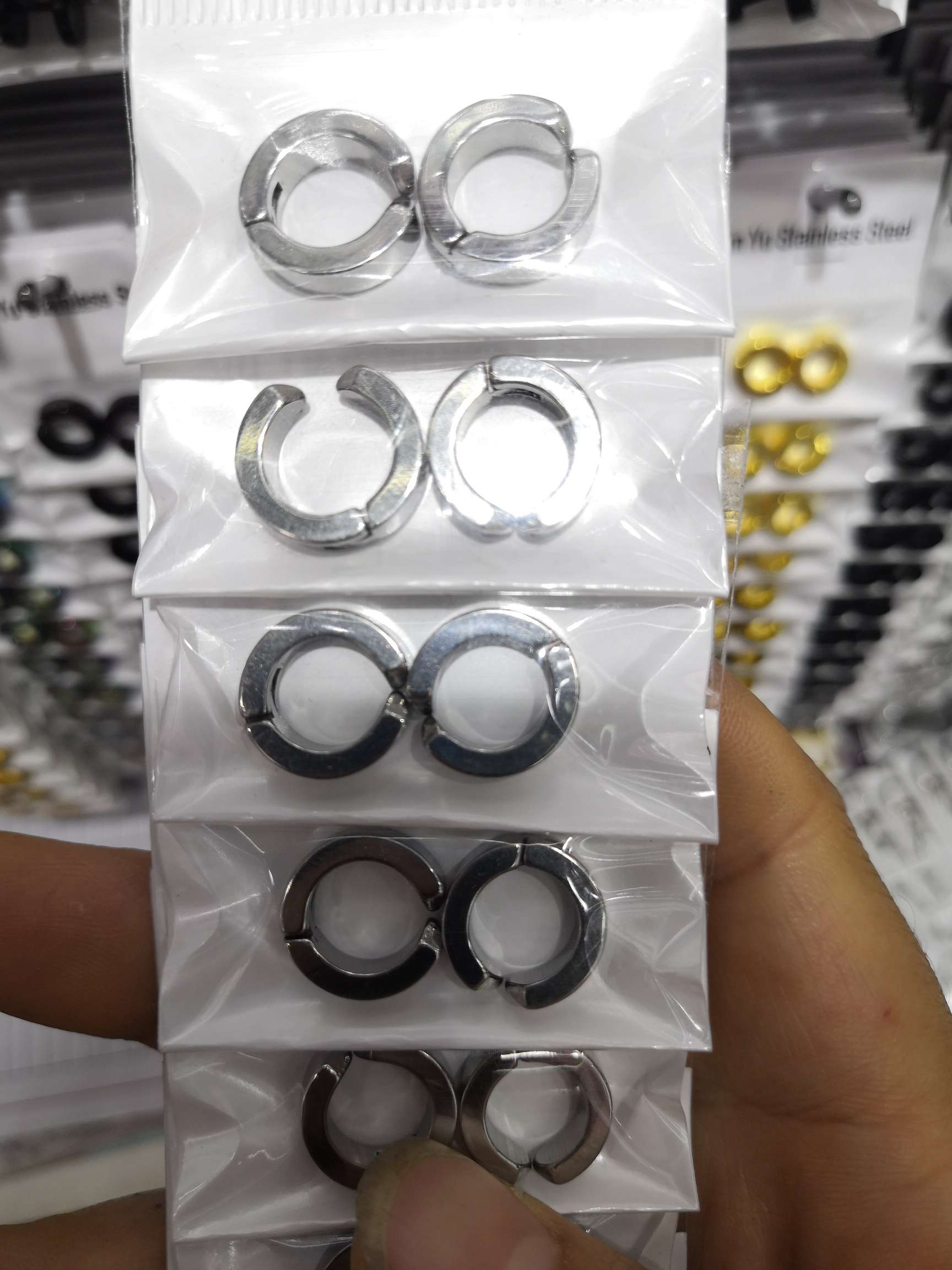Men's ear clips