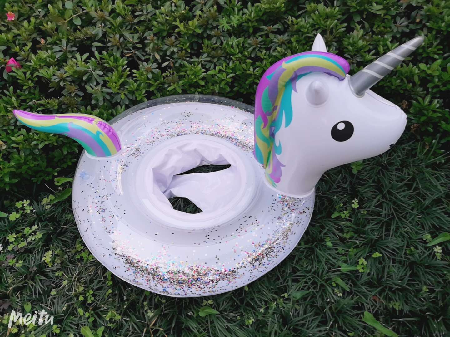 Unicorn baby seat thumbnail