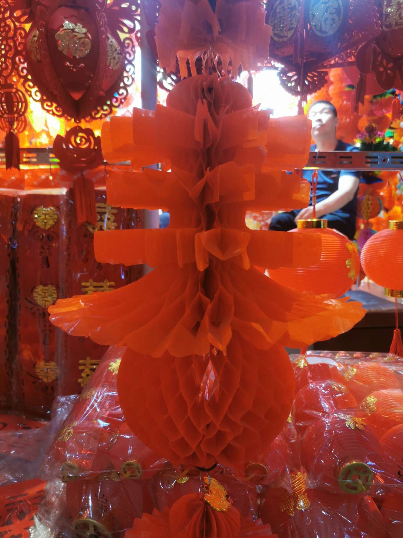 New Year supplies: Plastic paper lanterns, Spring character lanterns Specification image
