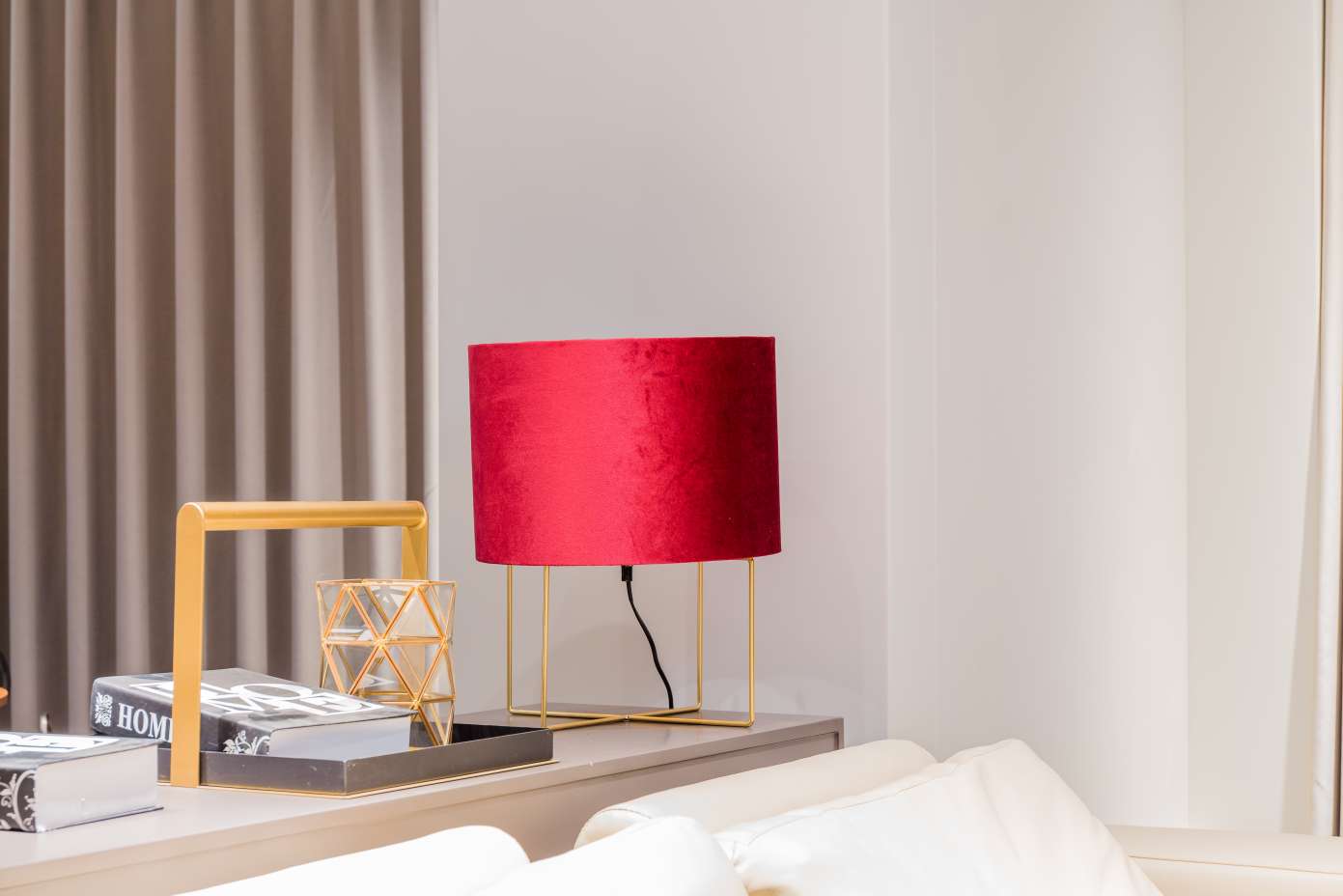 Flannelette Table Lamp Metal Table Lamp Wrought Iron Table Lamp Interior Decoration Light Specification drawing