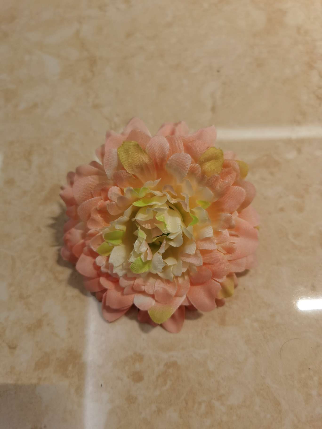 European-style simulated camellia buds, simulated flower bouquets, small camellias, multi-headed small flowers, QQ rose home decoration, restaurant entrance decoration, large cosmos flowers, good goods details Picture