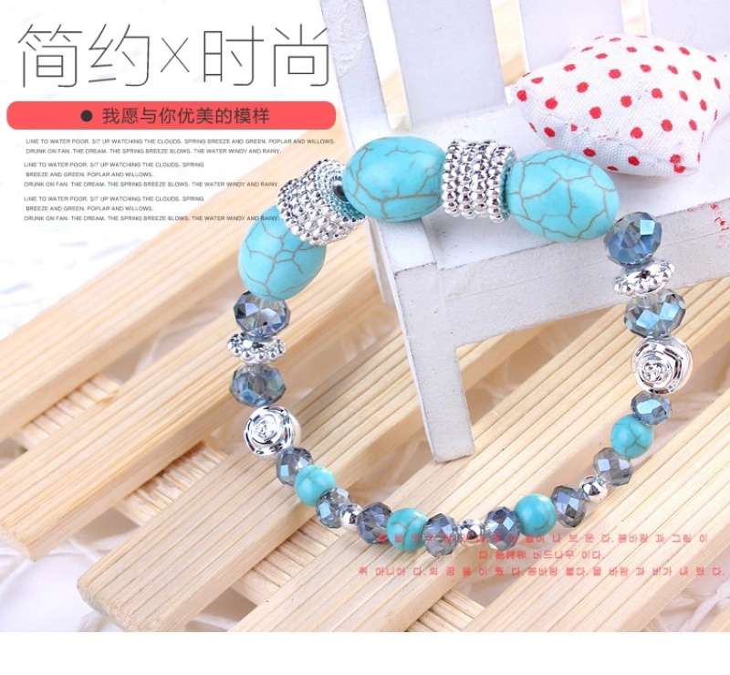 Strawberry crystal bracelet for ladies, original handcrafted beaded turquoise bracelet, cute bracelet Specification image