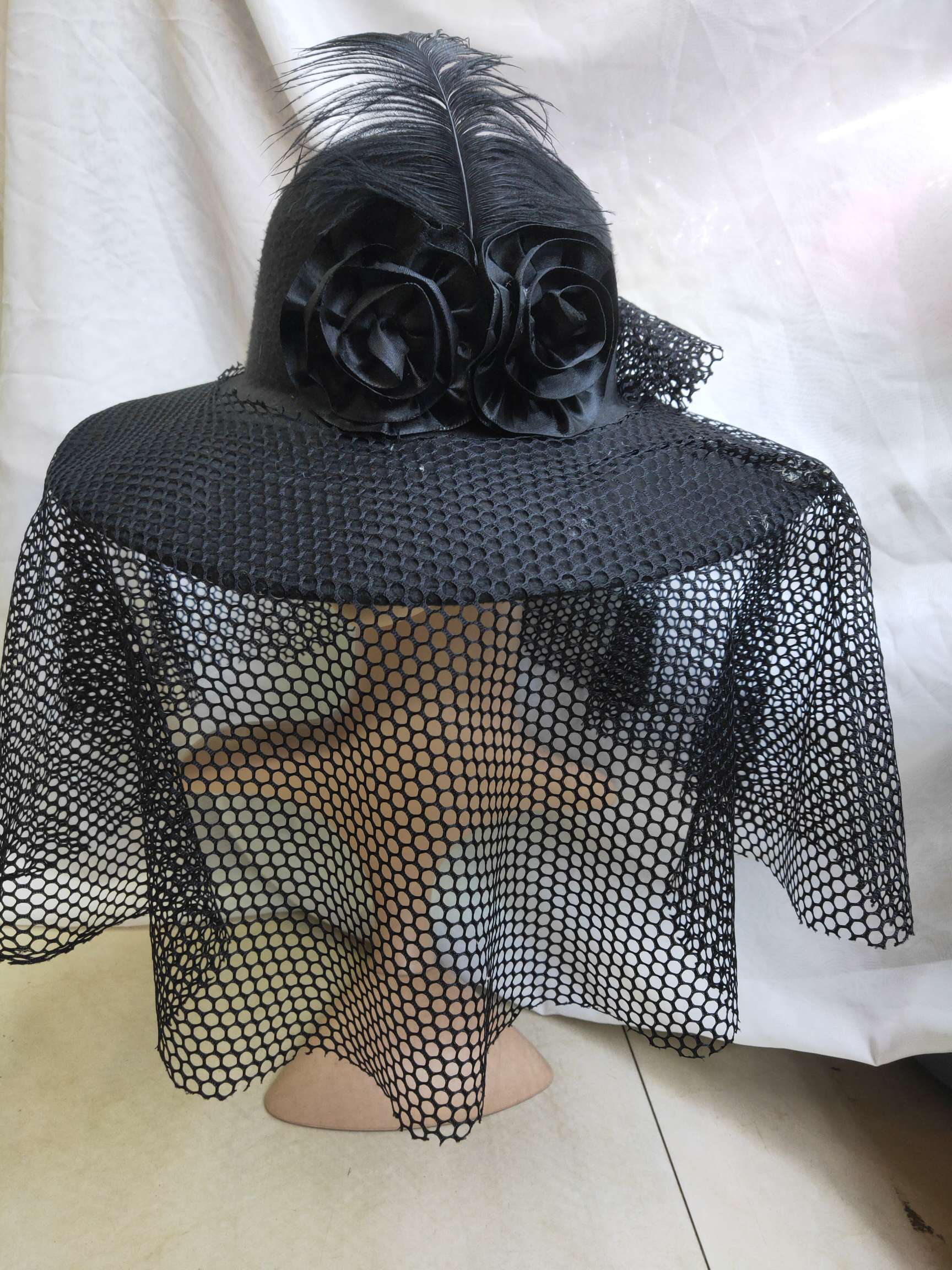 Ramie compound large round lady's hat thumbnail
