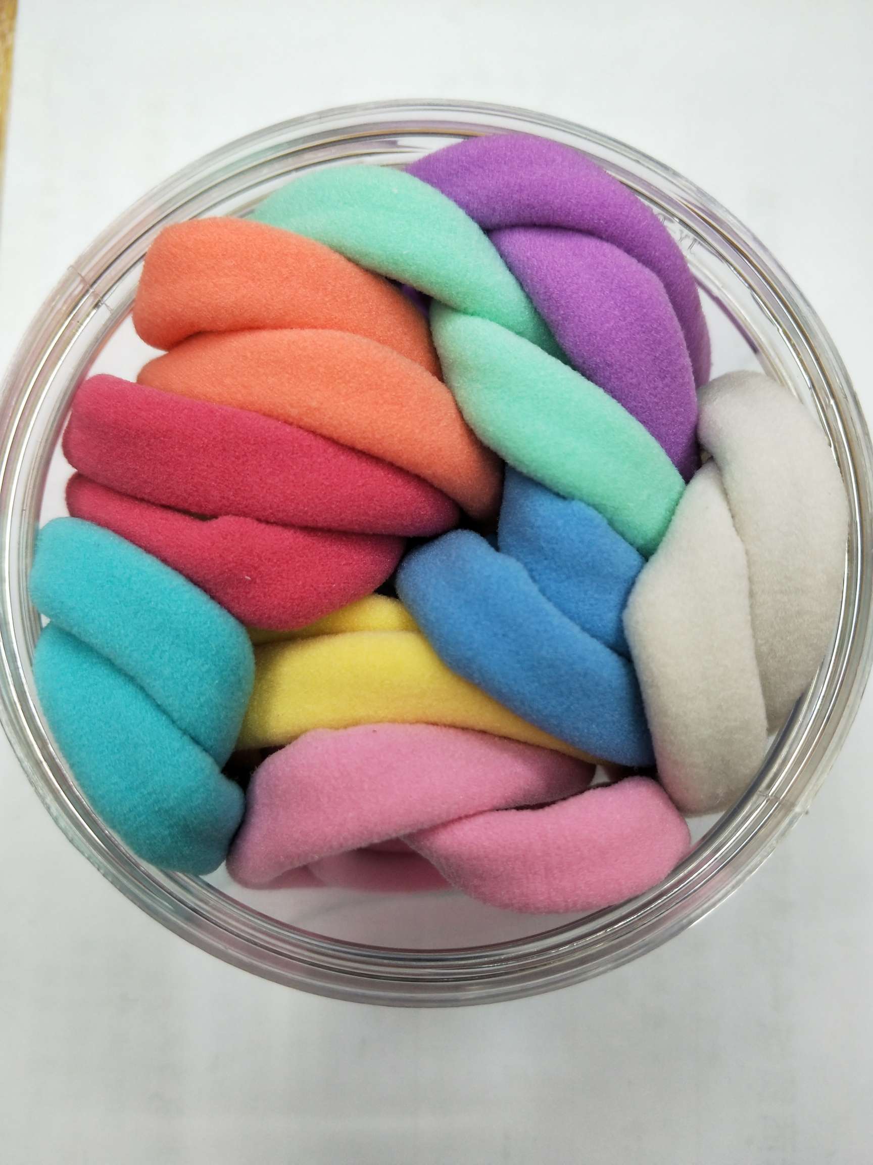 Large nylon high stretch rubber bands, 18 boxes, 12 boxes to a large bag, 50 bags to pick up thumbnail