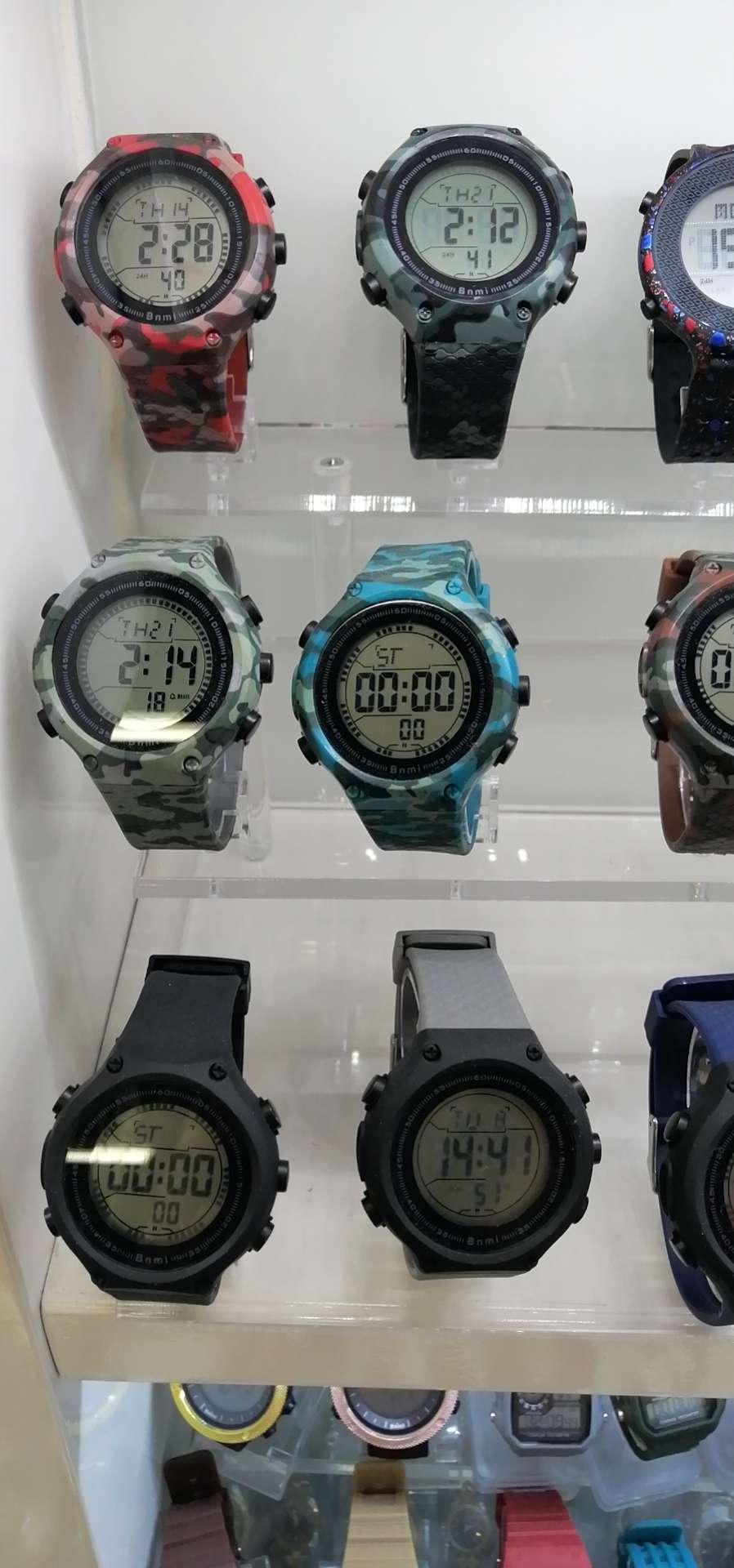 Retro fashion, glass resin, water-resistant men's and women's watches undefined
