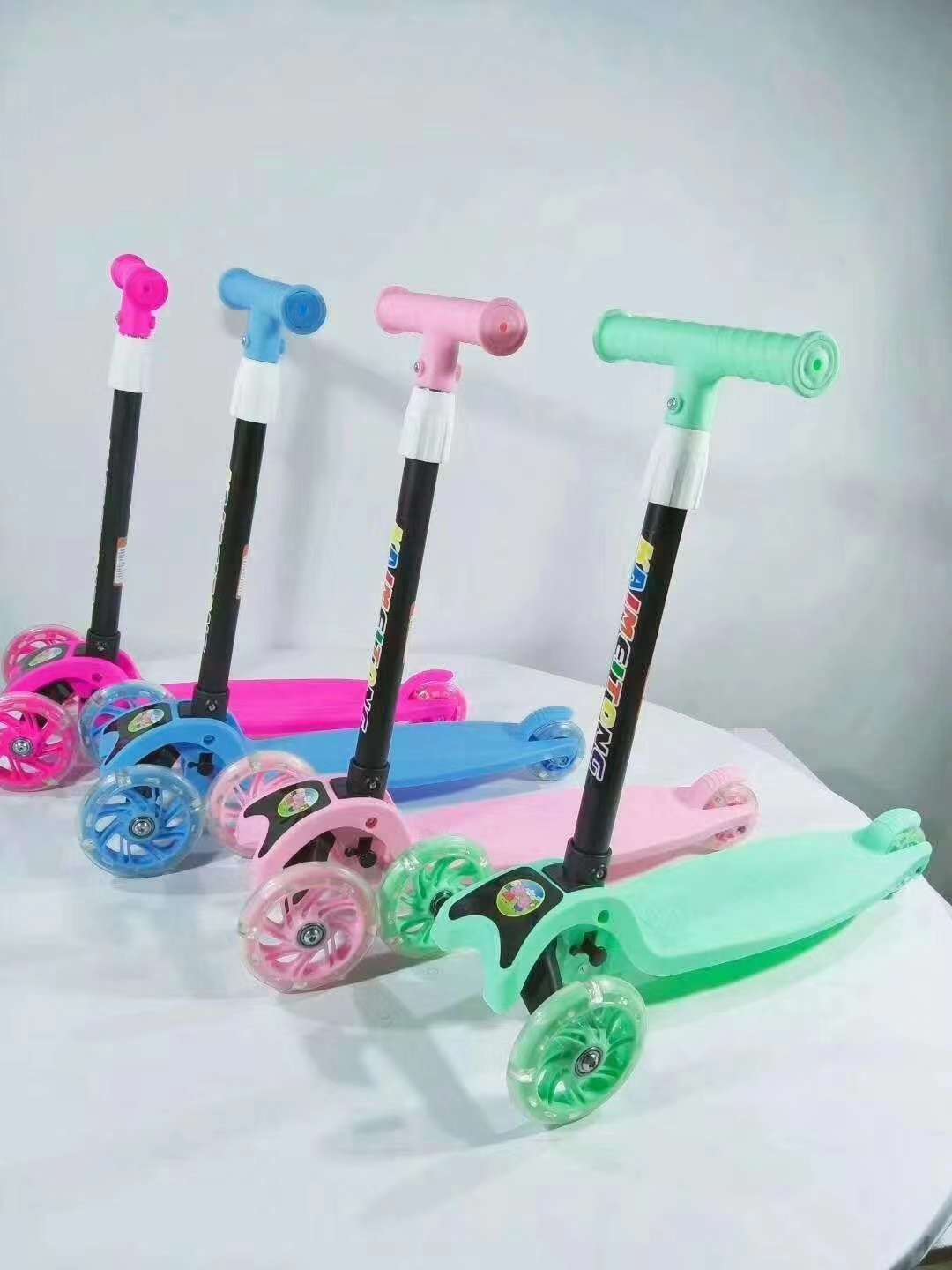 008 Children's scooter