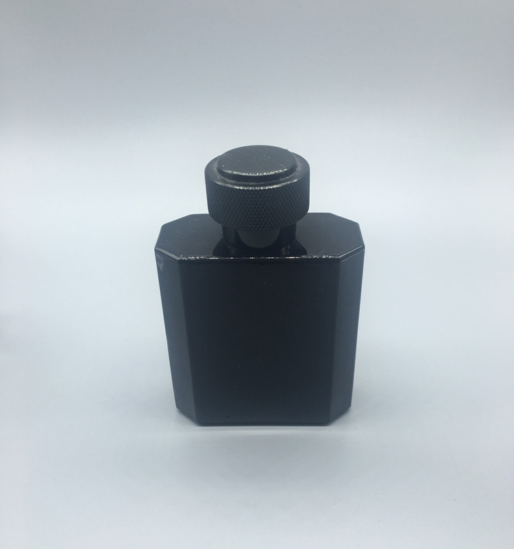 Black 100ml perfume bottle thumbnail