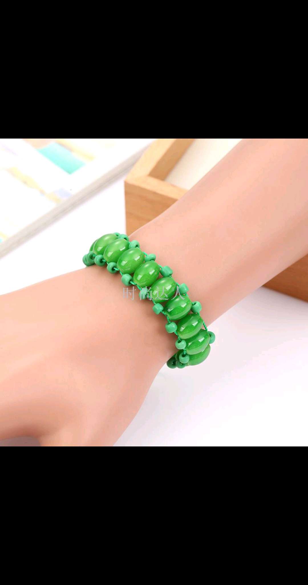 Hand-woven Korean style fashionable bracelet with beaded jewelry from Europe and America undefined