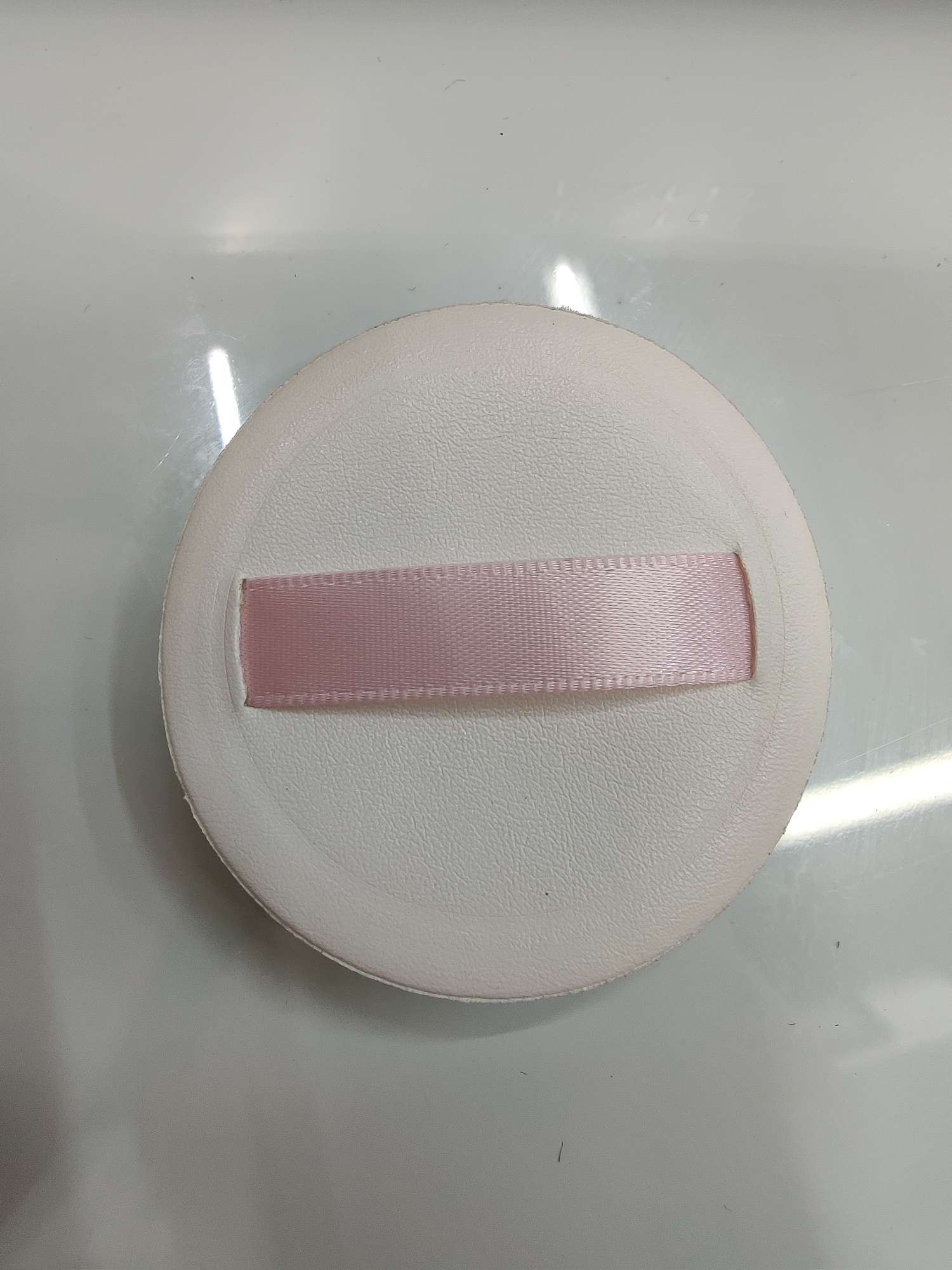 皮革丝带 植绒粉扑 可选择皮革颜色 丝带颜色 植绒可选择  白色和肤色产品图