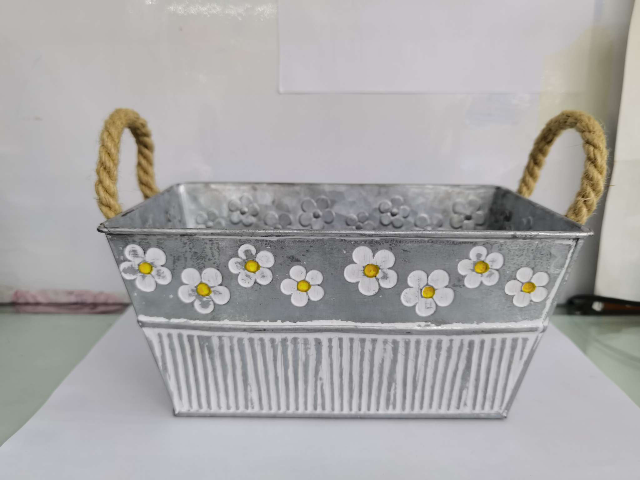 179011铁艺花盆 工艺品